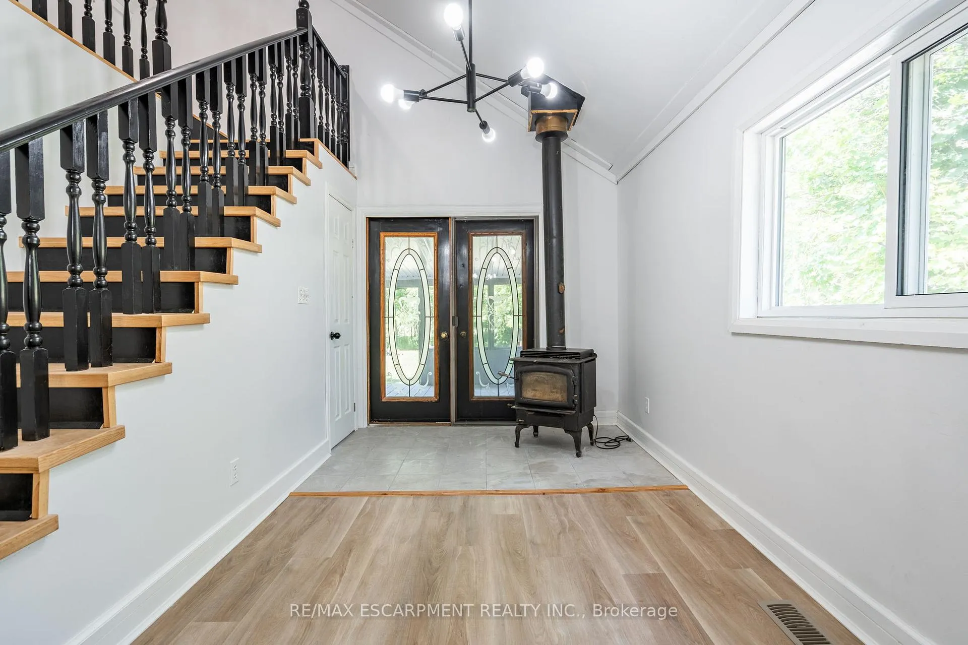 Photo 18 of 91 Rainham Road, Haldimand, Nanticoke — HOMEH