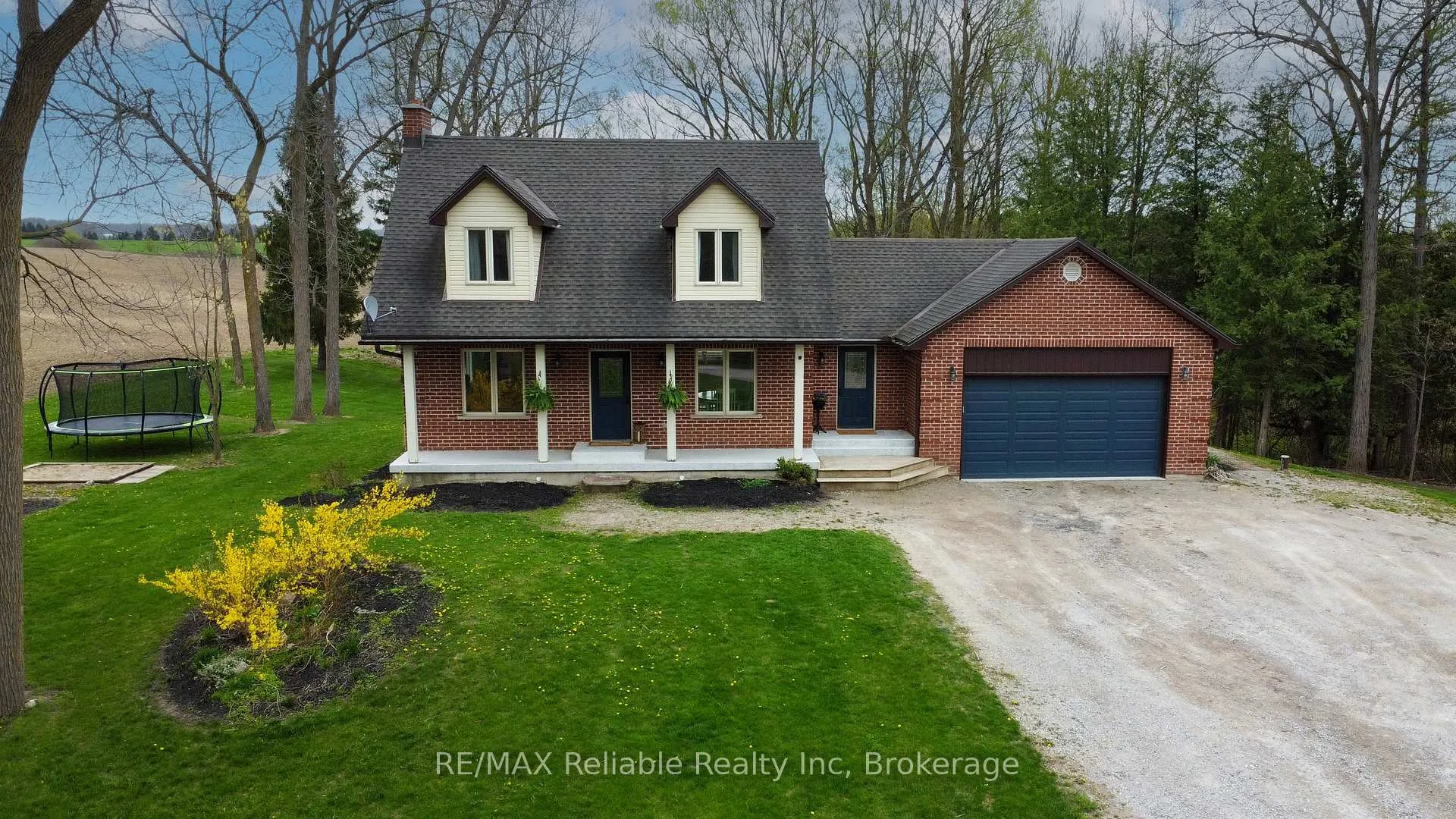 Photo 1 of 77260 Kinburn Line, Huron East, Seaforth — HOMEH
