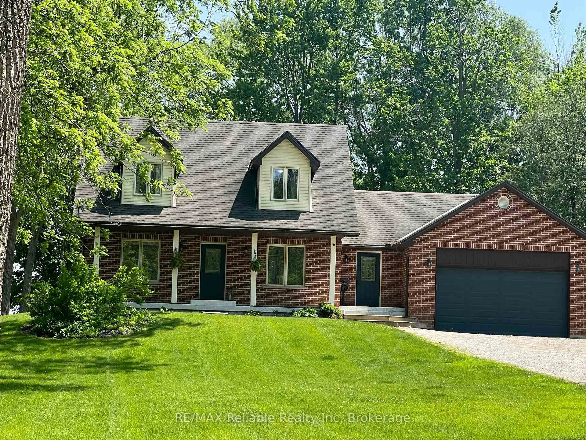 Photo 4 of 77260 Kinburn Line, Huron East, Seaforth — HOMEH