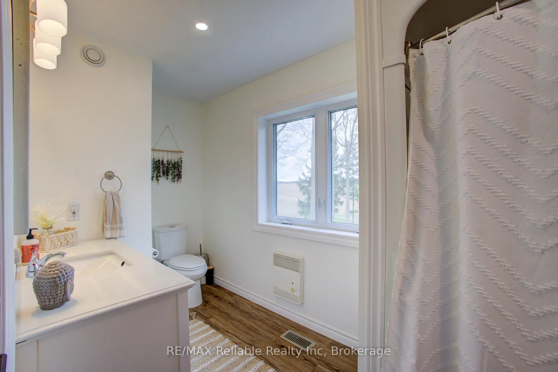 Photo 20 of 77260 Kinburn Line, Huron East, Seaforth — HOMEH