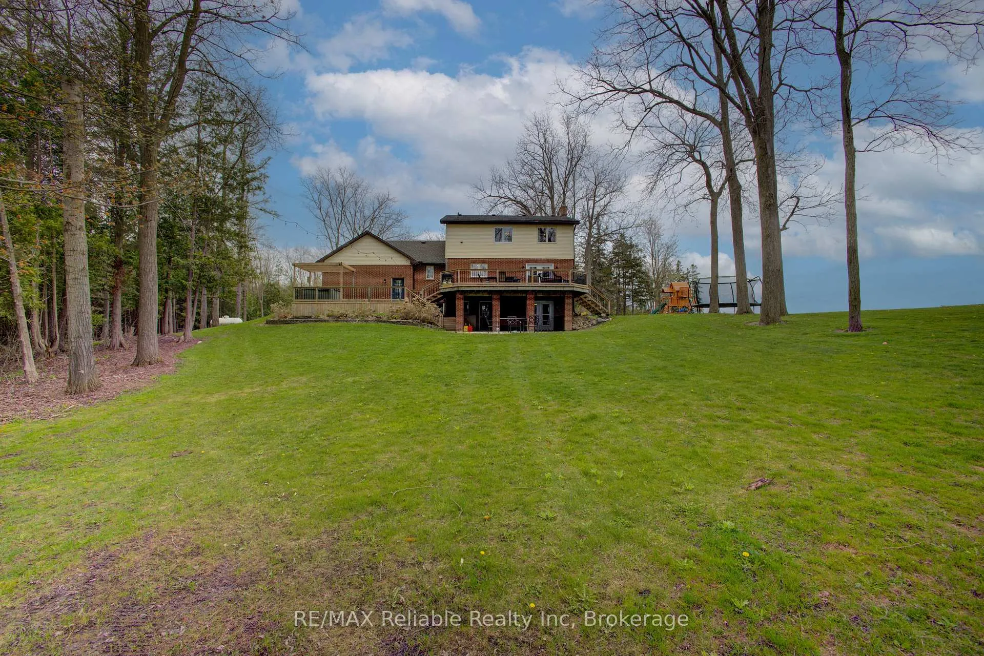 Photo 29 of 77260 Kinburn Line, Huron East, Seaforth — HOMEH