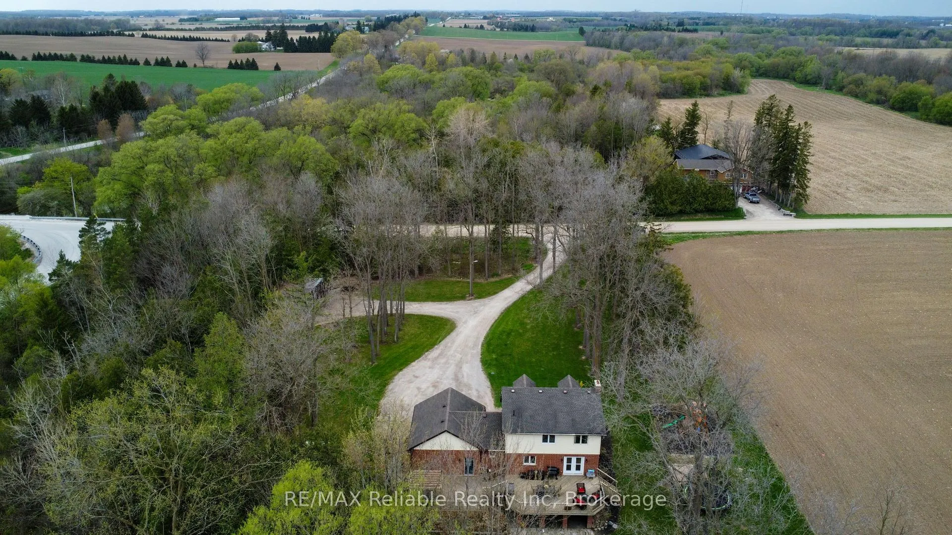 Photo 41 of 77260 Kinburn Line, Huron East, Seaforth — HOMEH