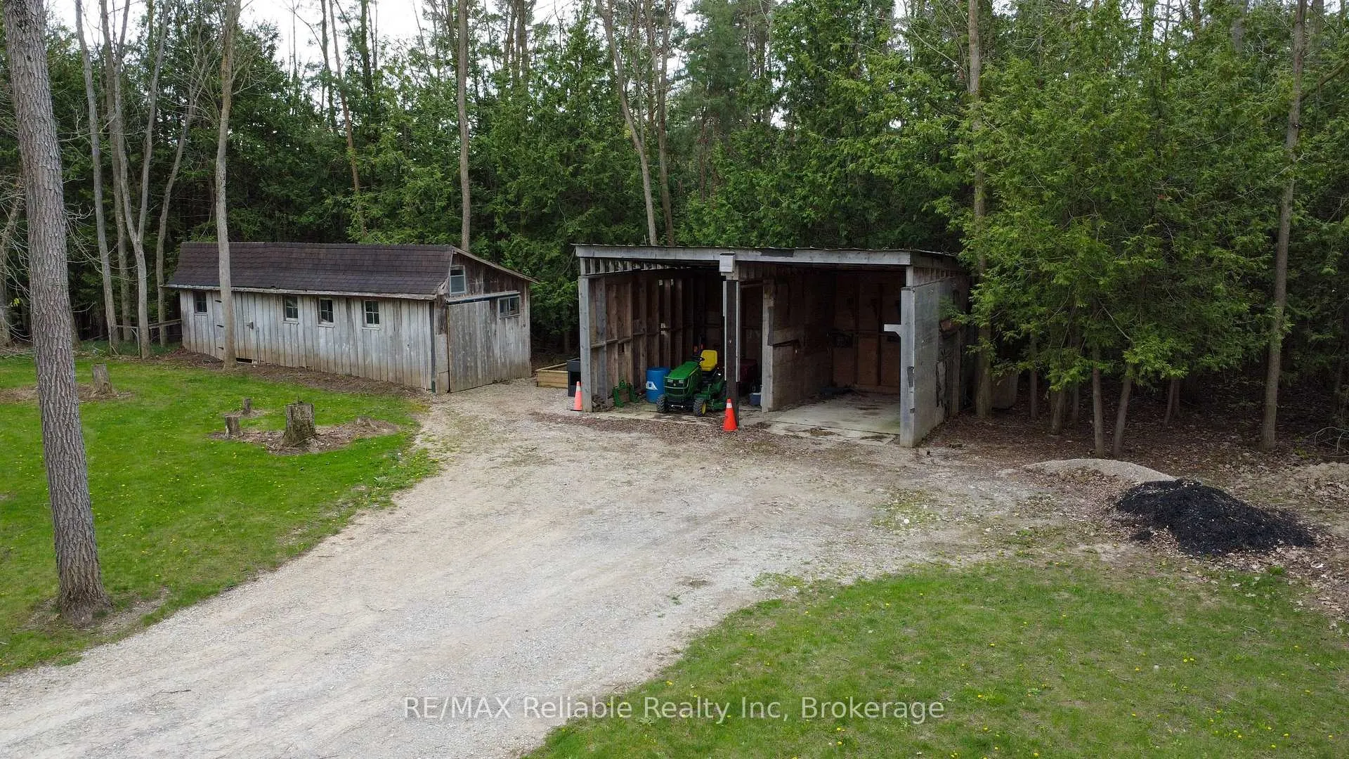 Photo 46 of 77260 Kinburn Line, Huron East, Seaforth — HOMEH