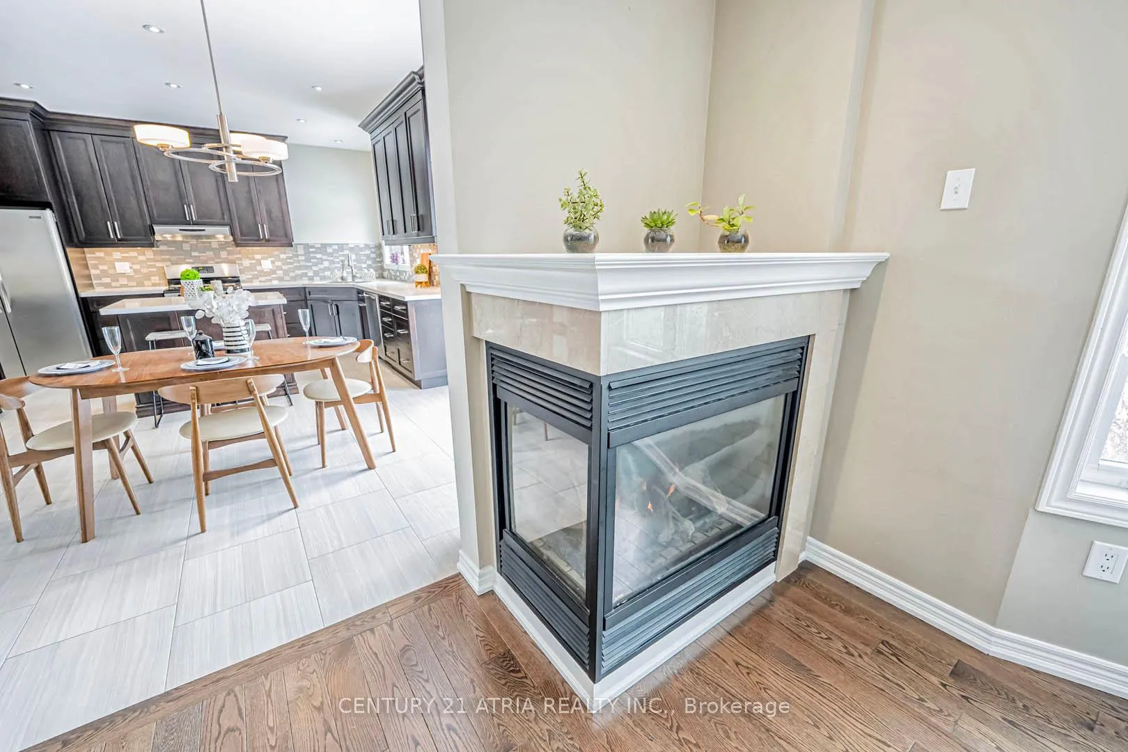 Photo 7 of 5 Adastra Crescent, Markham, Victoria Manor-Jennings Gate — HOMEH