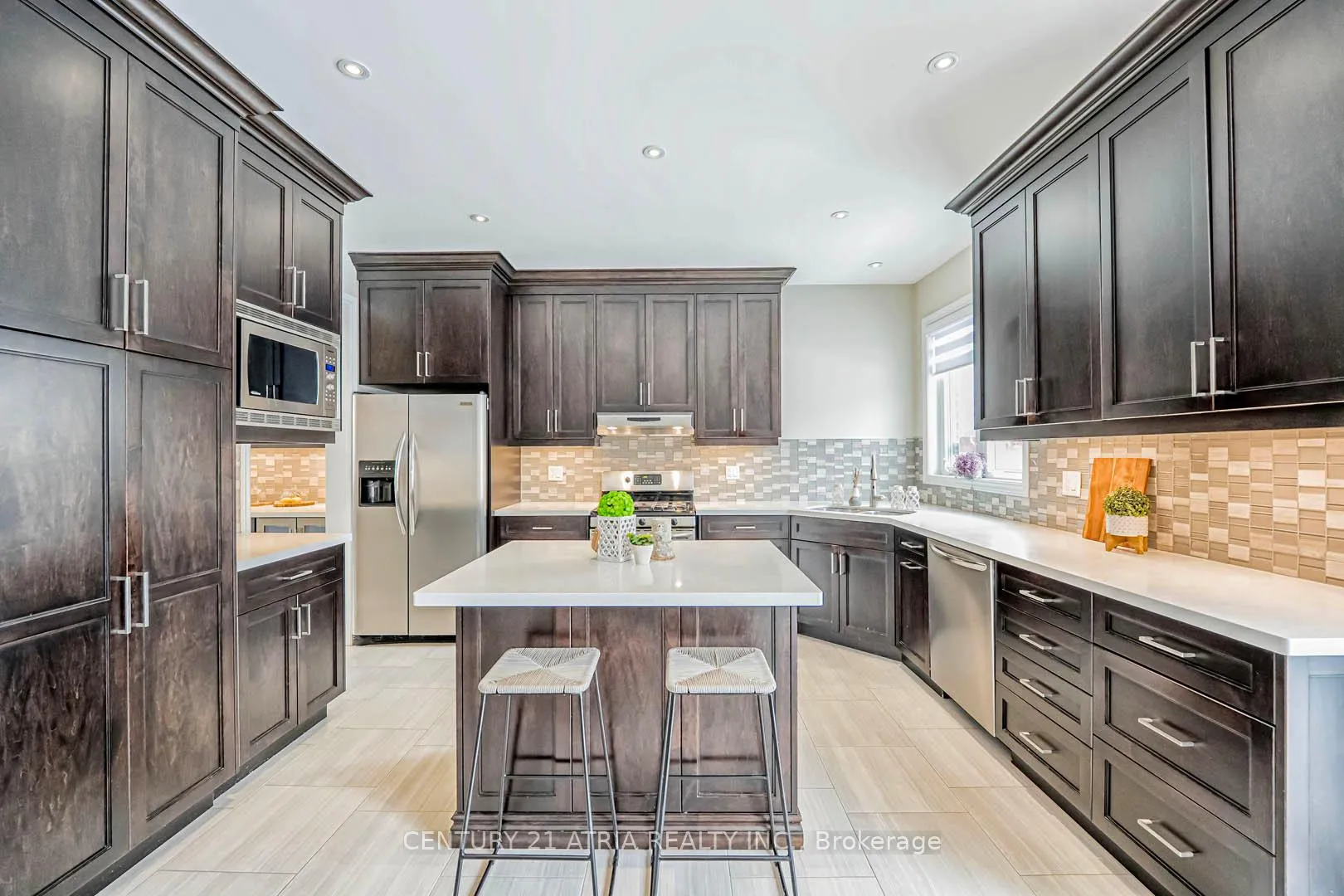 Photo 9 of 5 Adastra Crescent, Markham, Victoria Manor-Jennings Gate — HOMEH