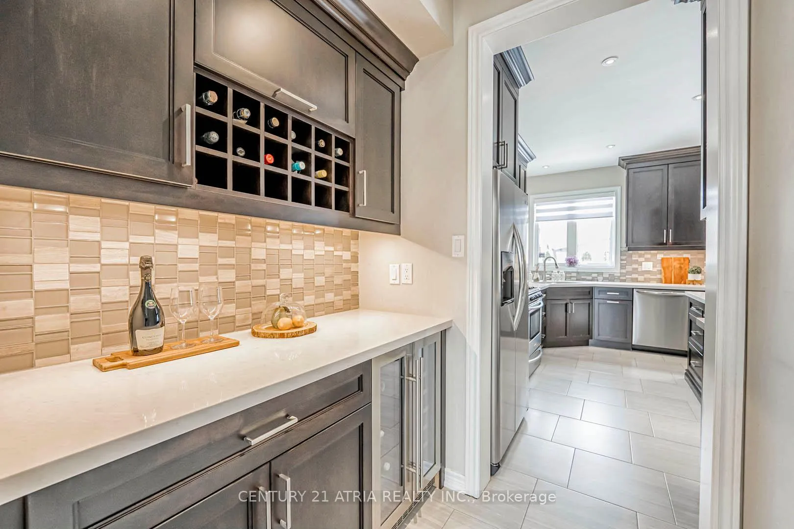 Photo 12 of 5 Adastra Crescent, Markham, Victoria Manor-Jennings Gate — HOMEH
