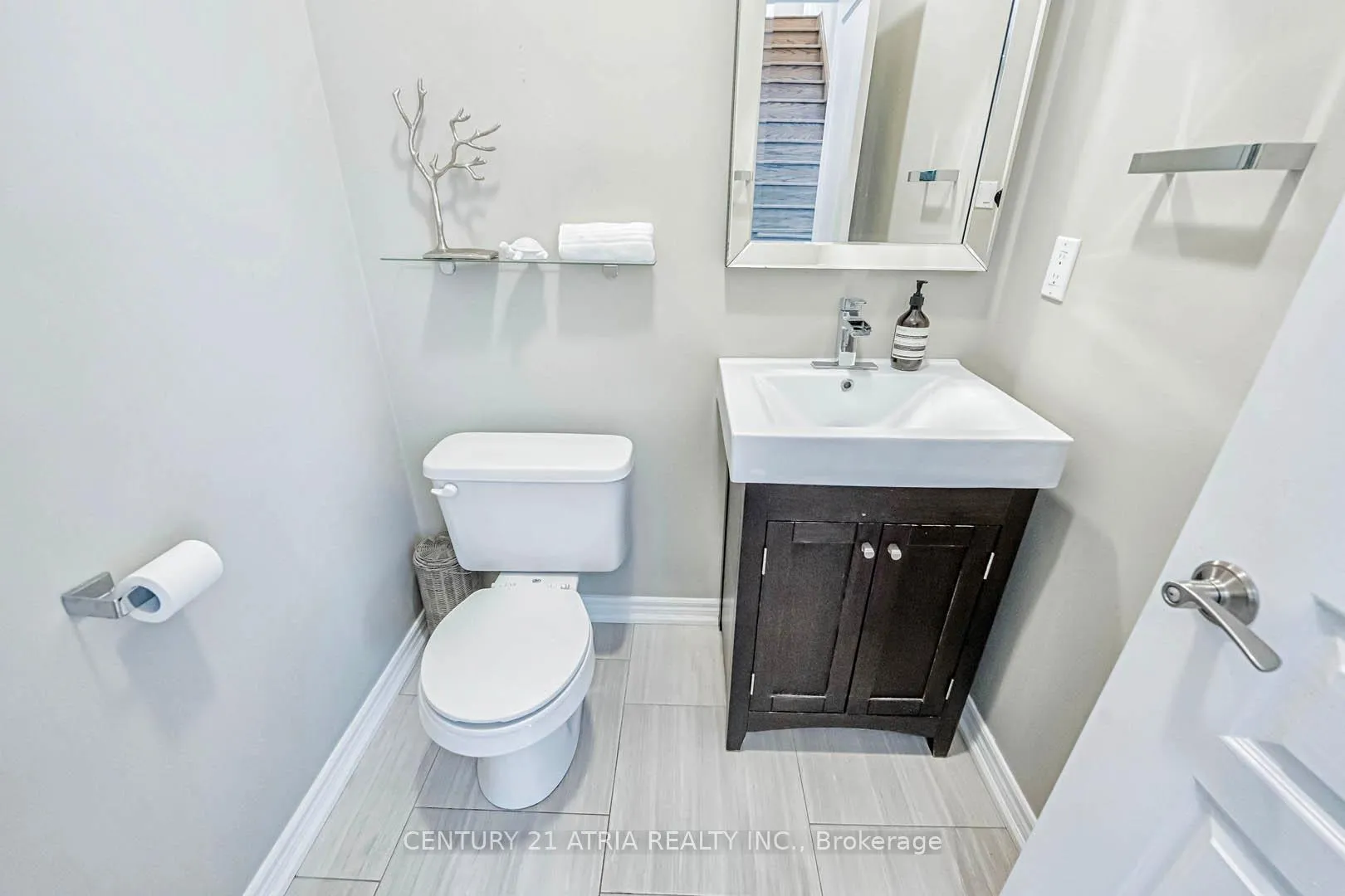 Photo 13 of 5 Adastra Crescent, Markham, Victoria Manor-Jennings Gate — HOMEH