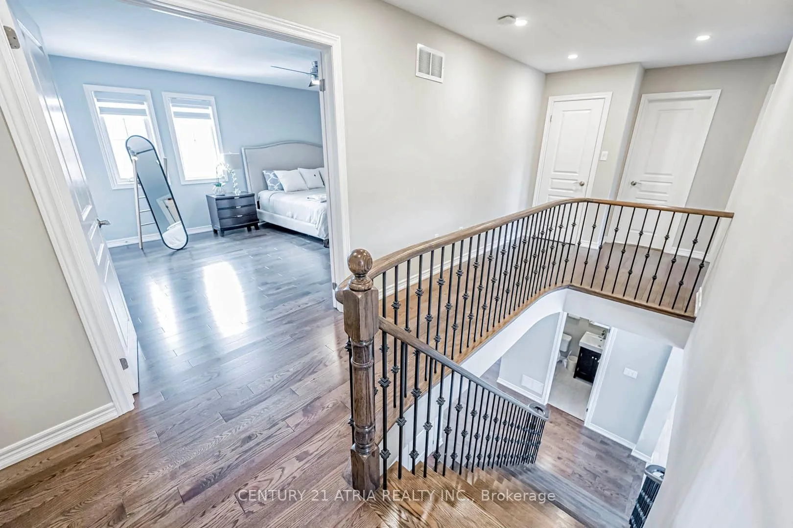 Photo 15 of 5 Adastra Crescent, Markham, Victoria Manor-Jennings Gate — HOMEH