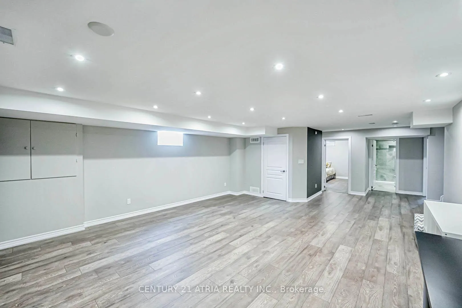 Photo 31 of 5 Adastra Crescent, Markham, Victoria Manor-Jennings Gate — HOMEH