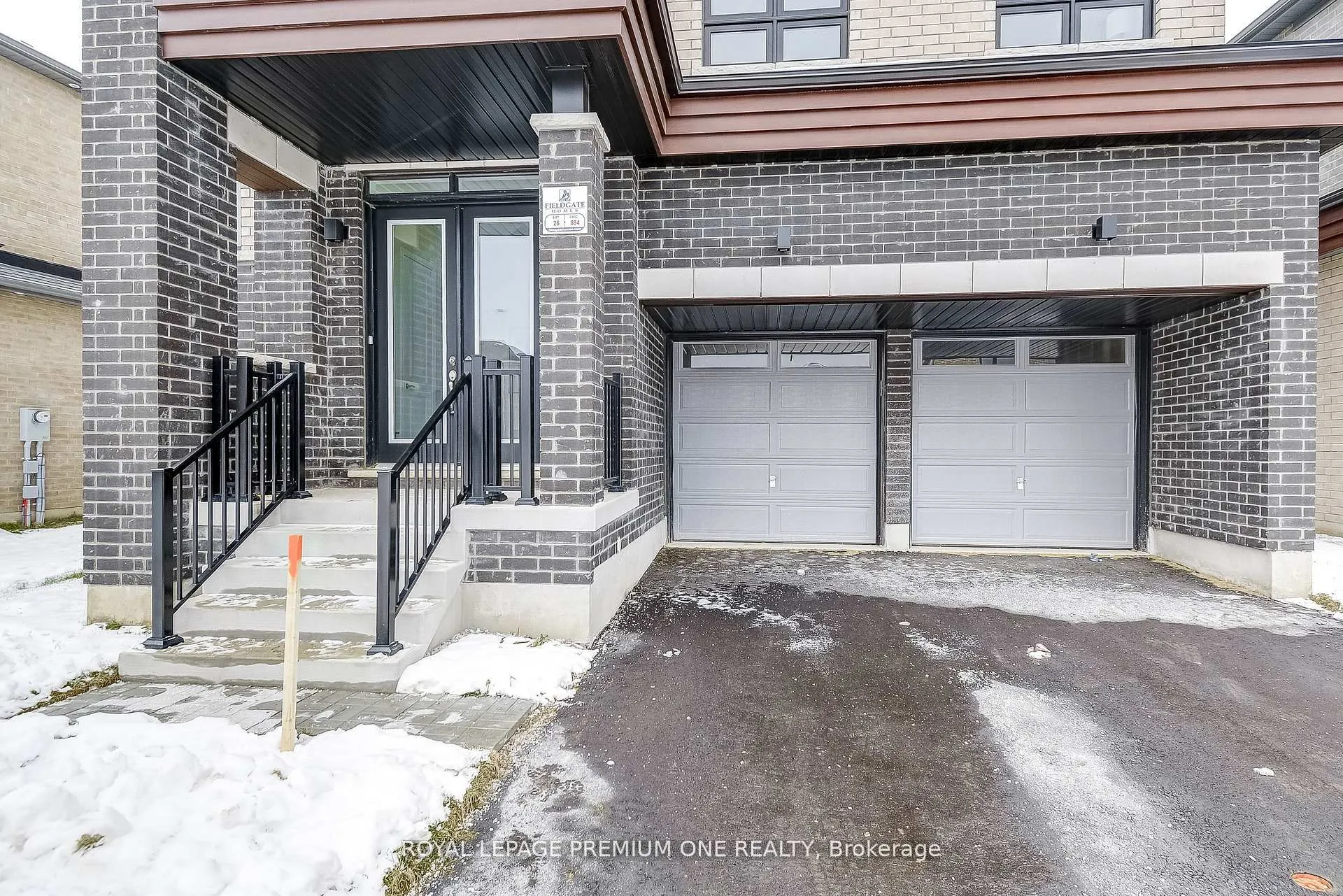 Photo 3 of 884 Plum Place, Milton, Cobban — HOMEH