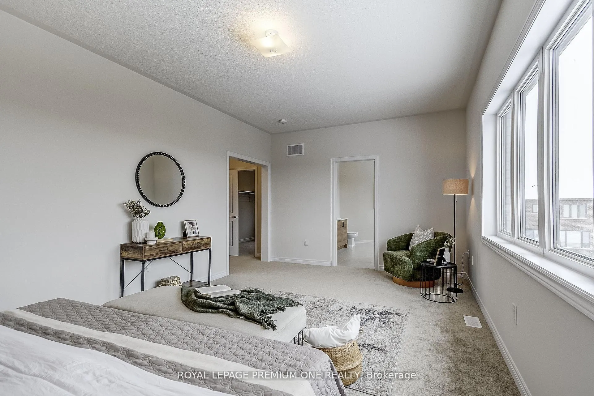 Photo 39 of 884 Plum Place, Milton, Cobban — HOMEH