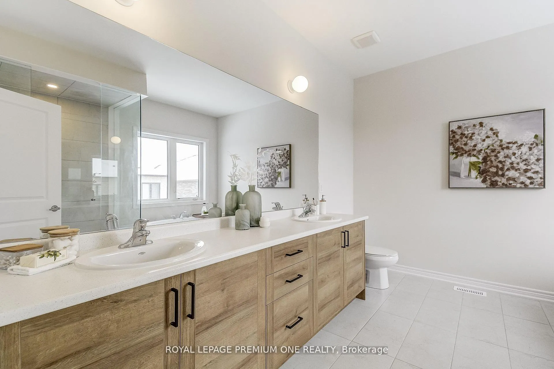 Photo 41 of 884 Plum Place, Milton, Cobban — HOMEH