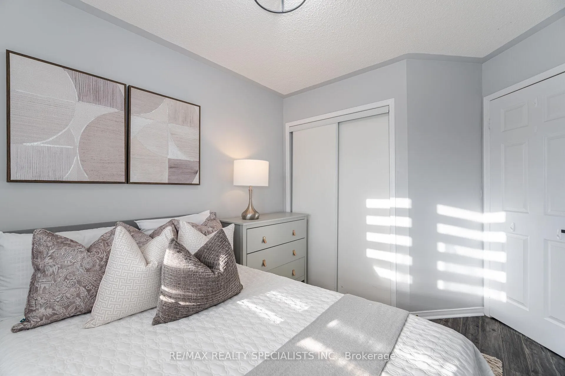 Photo 23 of 14 Bernard Avenue, Brampton, Fletcher's Creek South — HOMEH