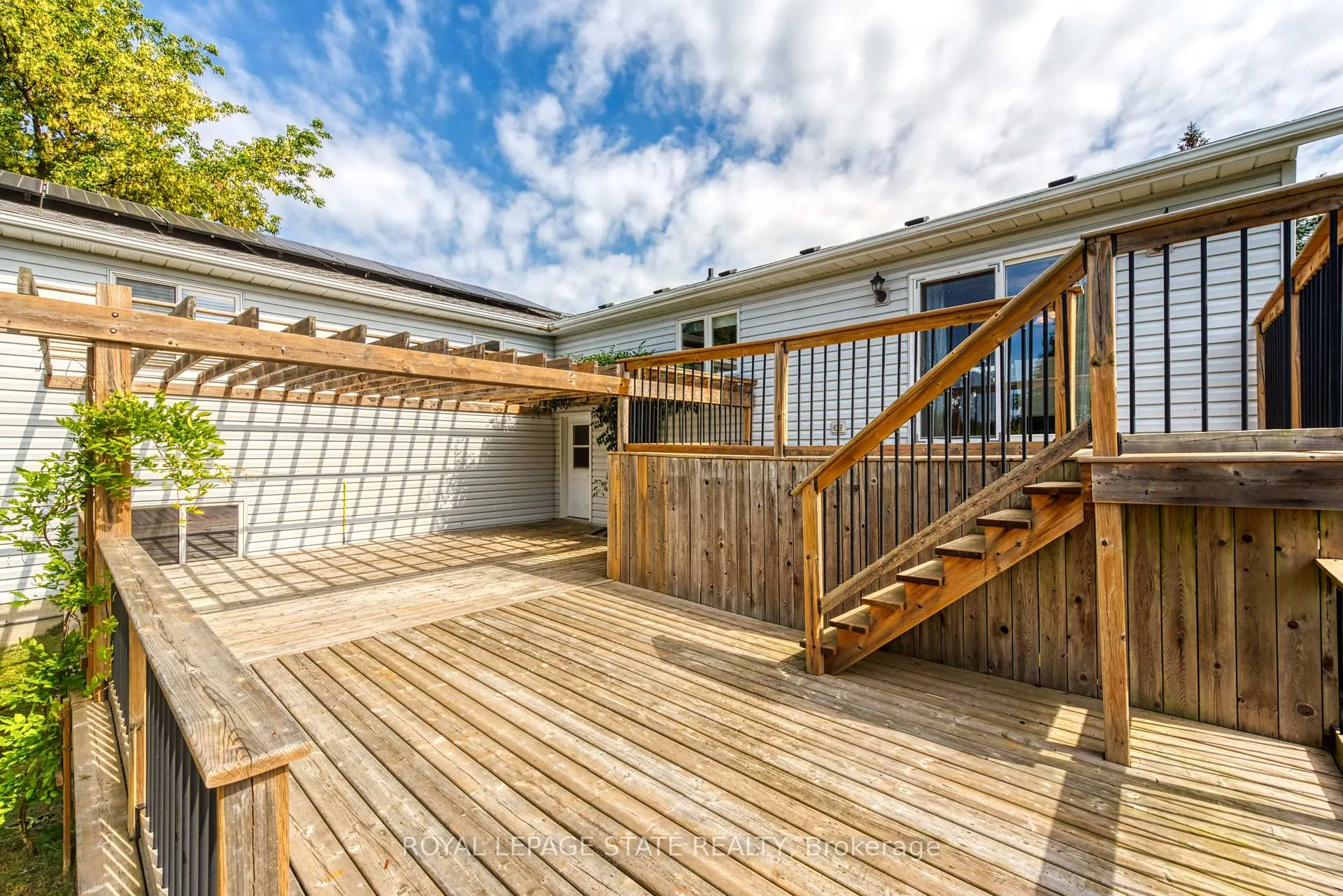 Photo 29 of 20 Sarah Street, Haldimand — HOMEH