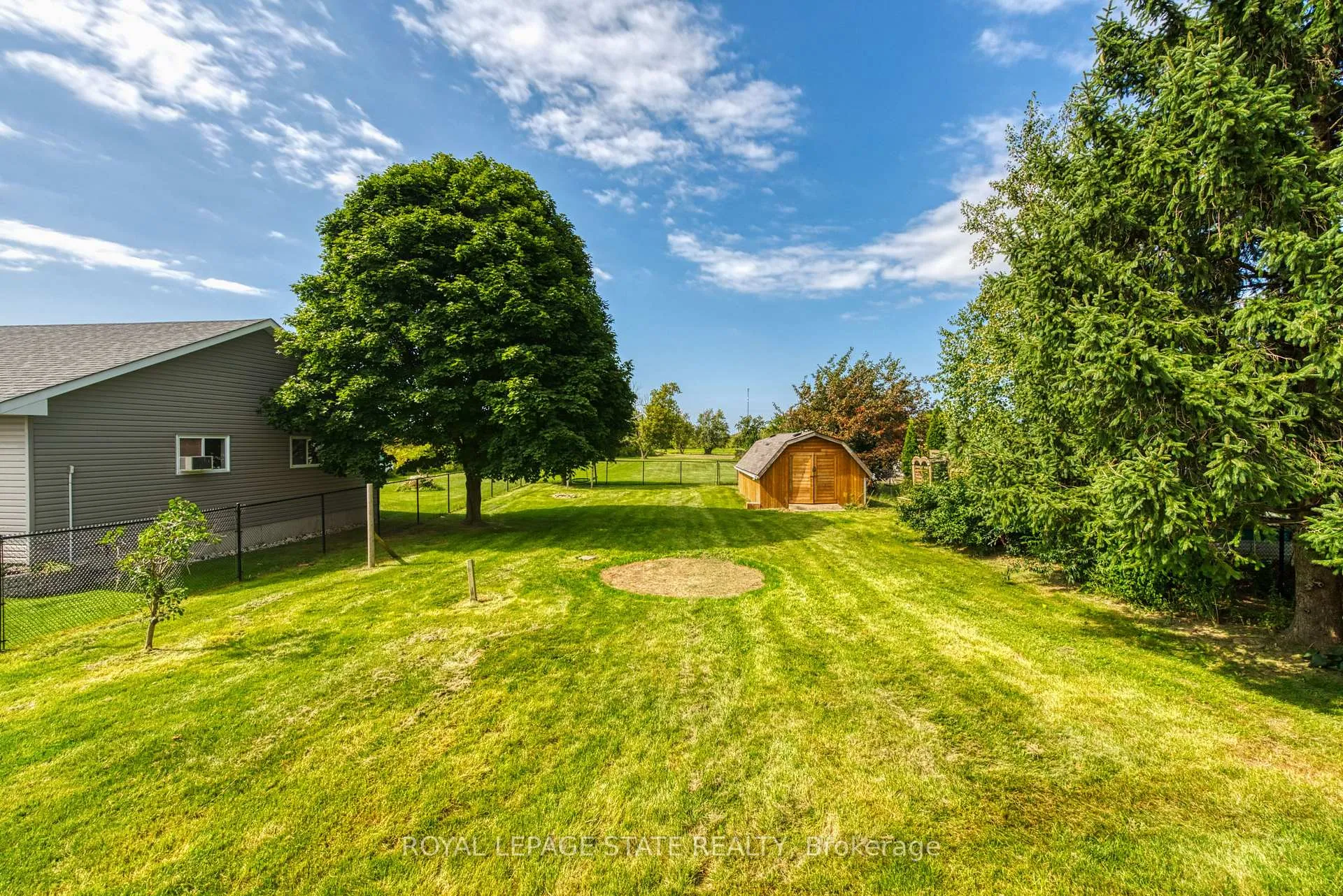 Photo 31 of 20 Sarah Street, Haldimand — HOMEH