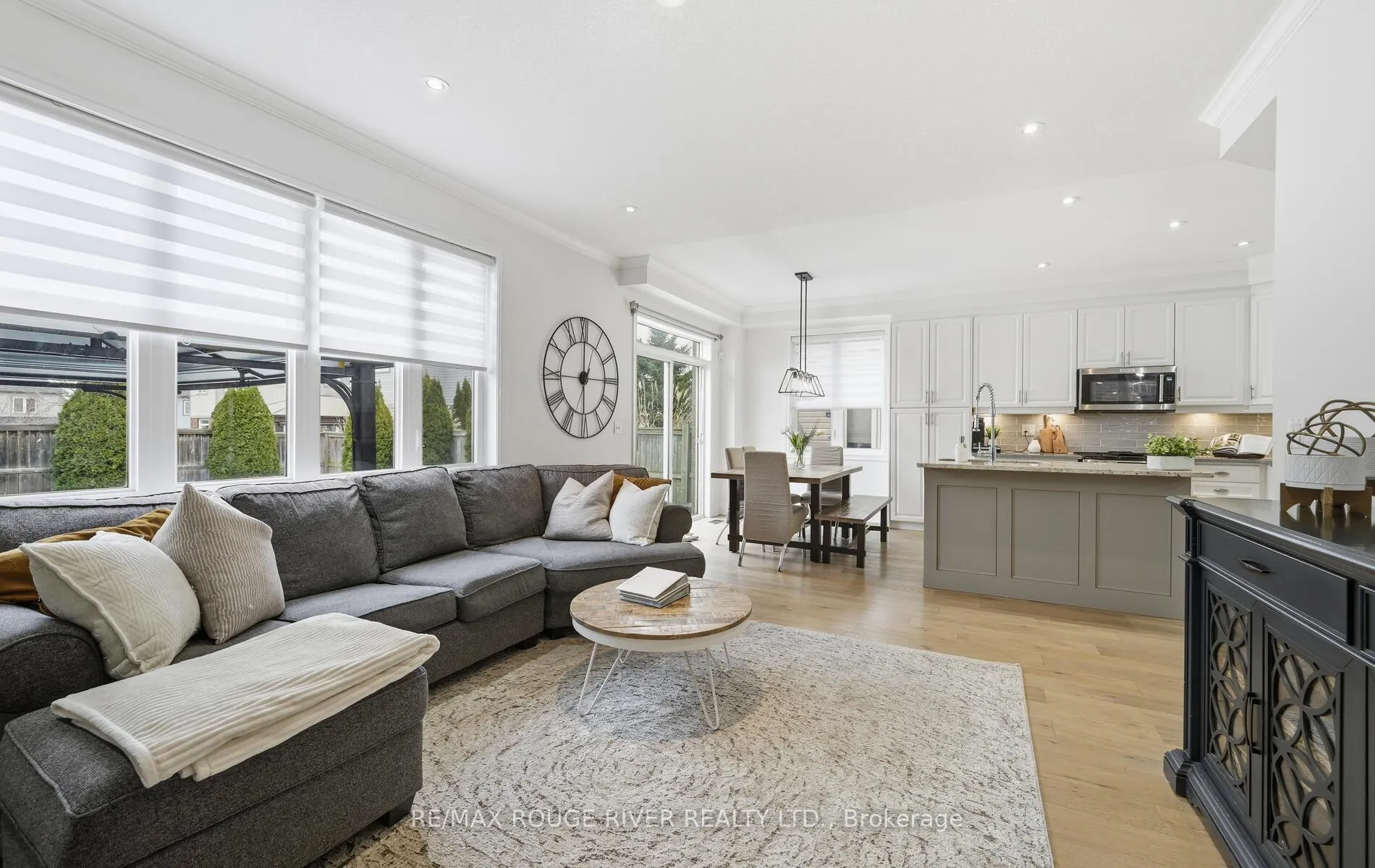 Photo 11 of 15 Woolacott Lane, Clarington, Bowmanville — HOMEH
