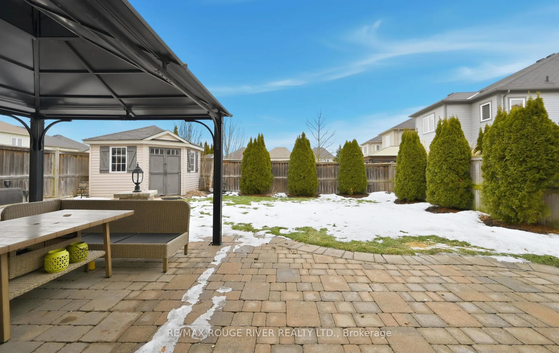 Photo 37 of 15 Woolacott Lane, Clarington, Bowmanville — HOMEH