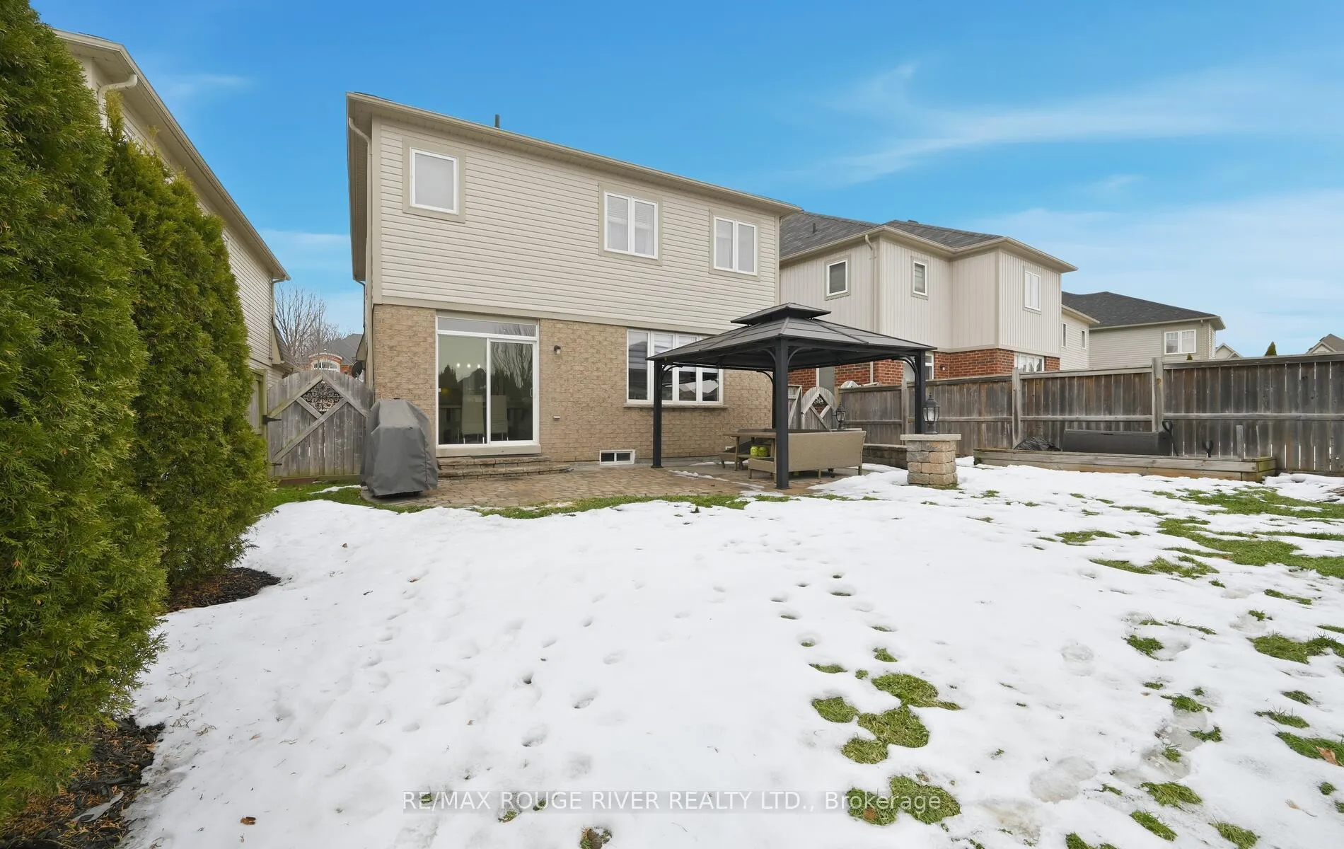 Photo 41 of 15 Woolacott Lane, Clarington, Bowmanville — HOMEH