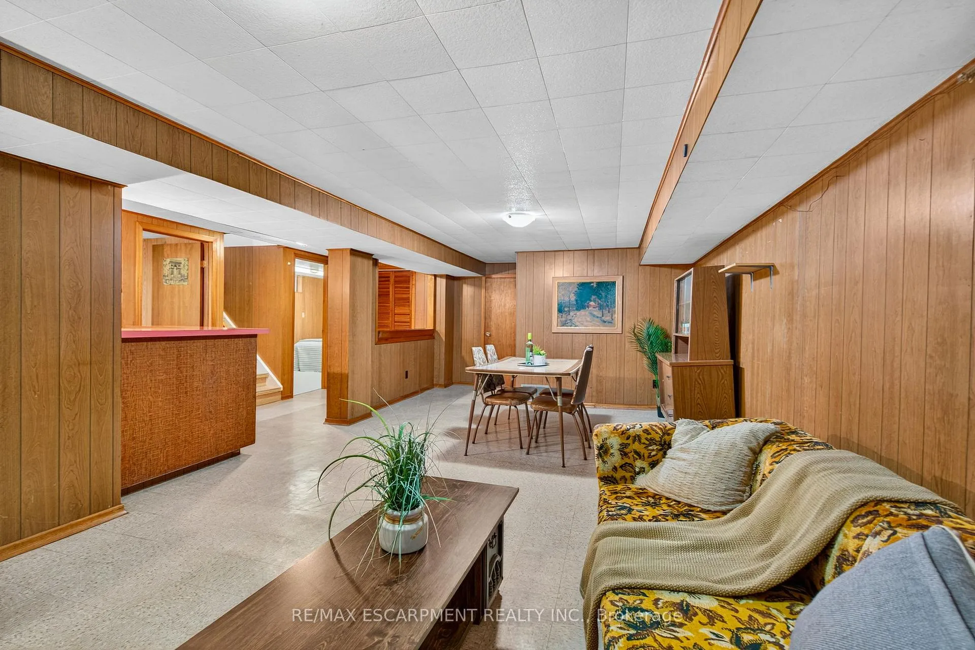 Photo 25 of 961 Danforth Avenue, Burlington, Bayview — HOMEH