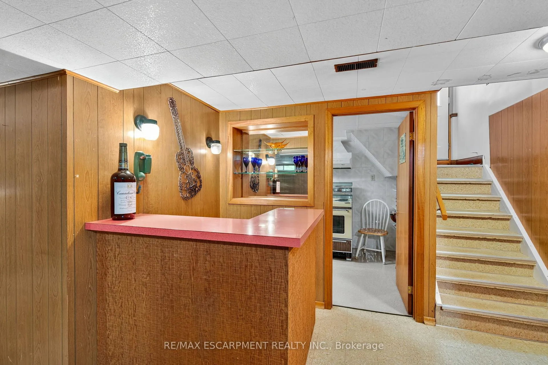 Photo 26 of 961 Danforth Avenue, Burlington, Bayview — HOMEH