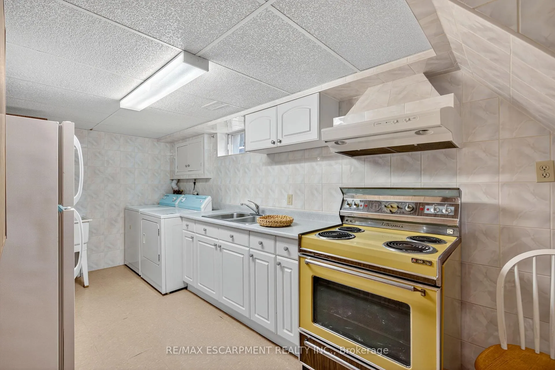 Photo 27 of 961 Danforth Avenue, Burlington, Bayview — HOMEH