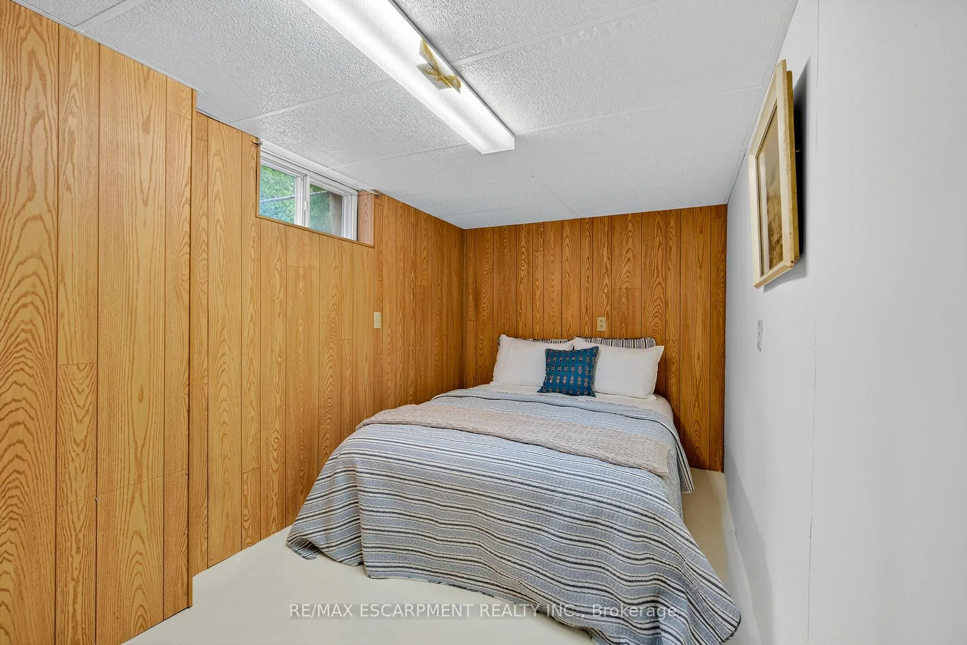 Photo 30 of 961 Danforth Avenue, Burlington, Bayview — HOMEH
