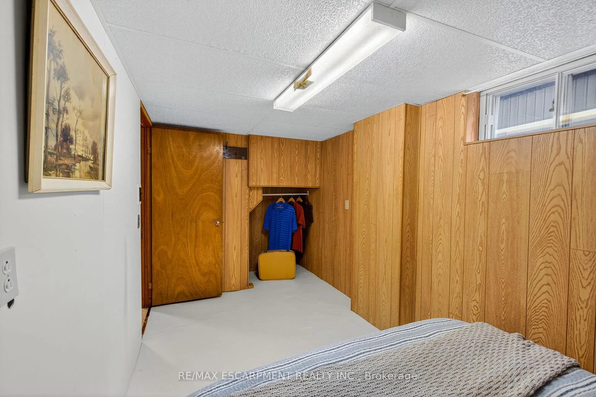 Photo 31 of 961 Danforth Avenue, Burlington, Bayview — HOMEH