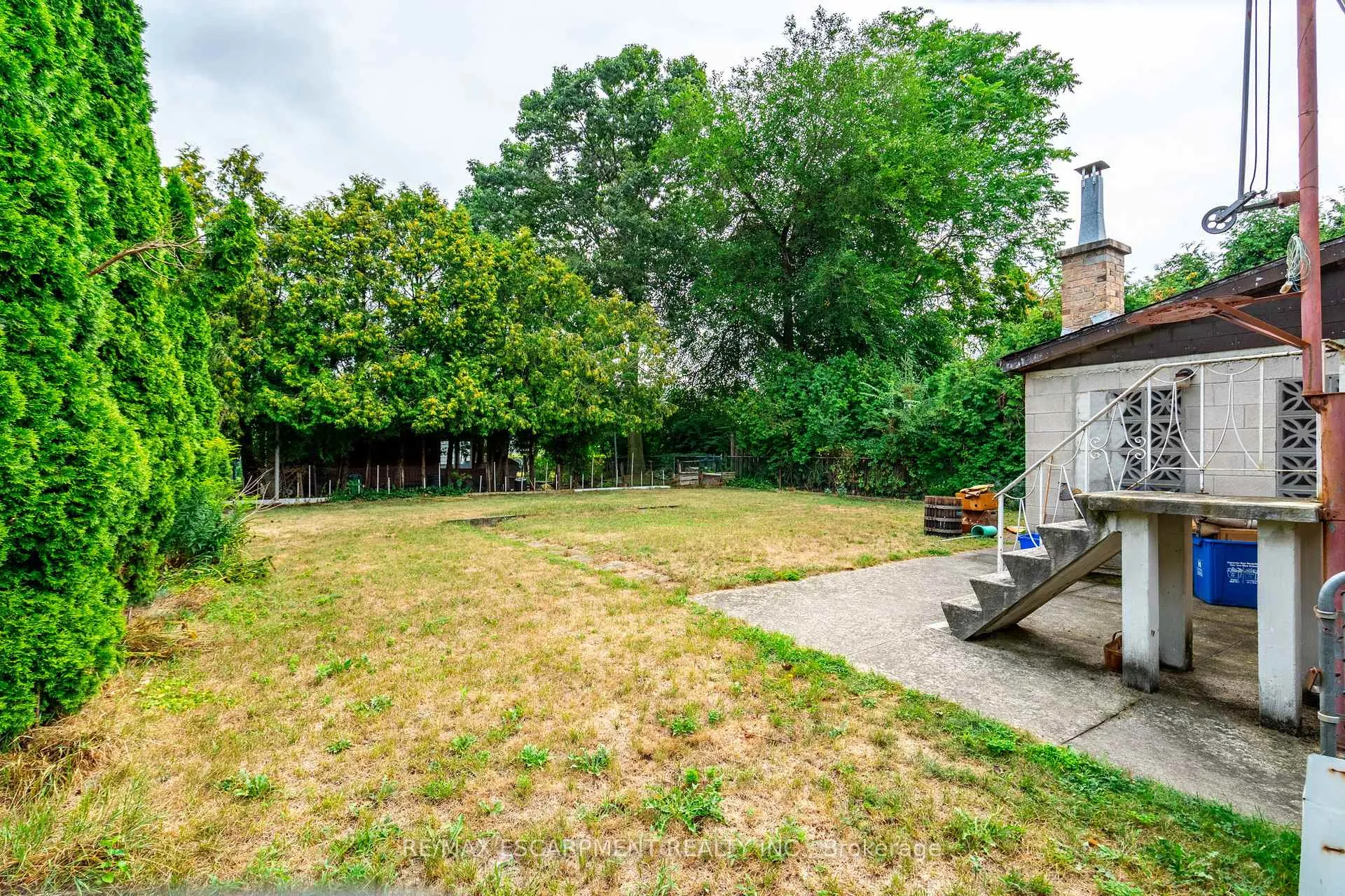 Photo 34 of 961 Danforth Avenue, Burlington, Bayview — HOMEH