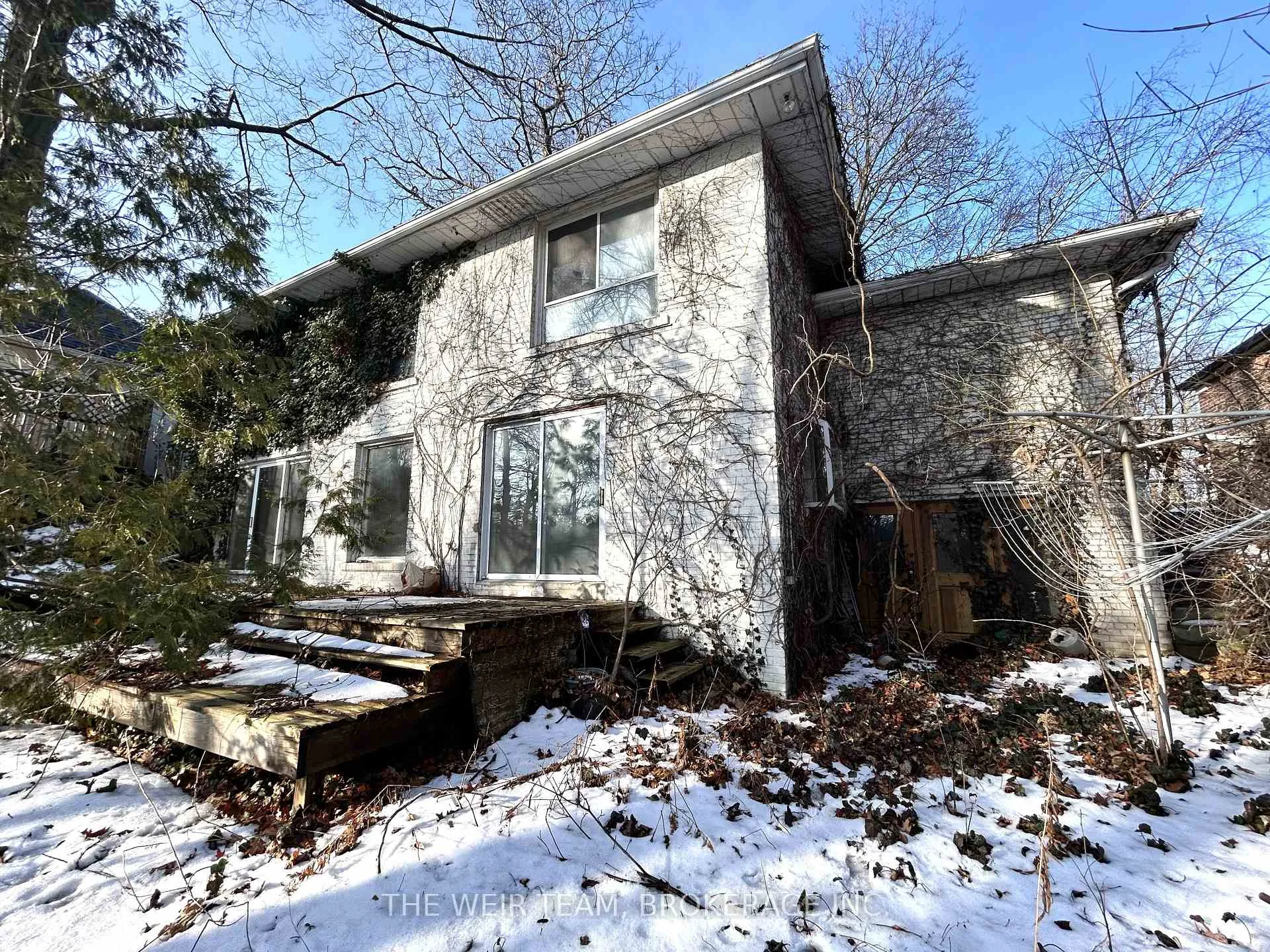 Photo 2 of 17 Glen Robert Drive, Toronto, O'Connor-Parkview — HOMEH