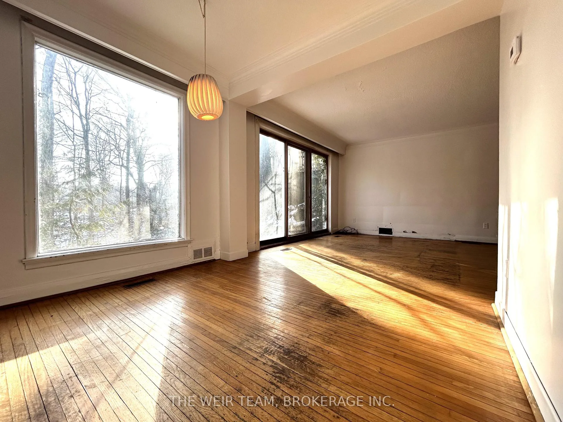 Photo 11 of 17 Glen Robert Drive, Toronto, O'Connor-Parkview — HOMEH