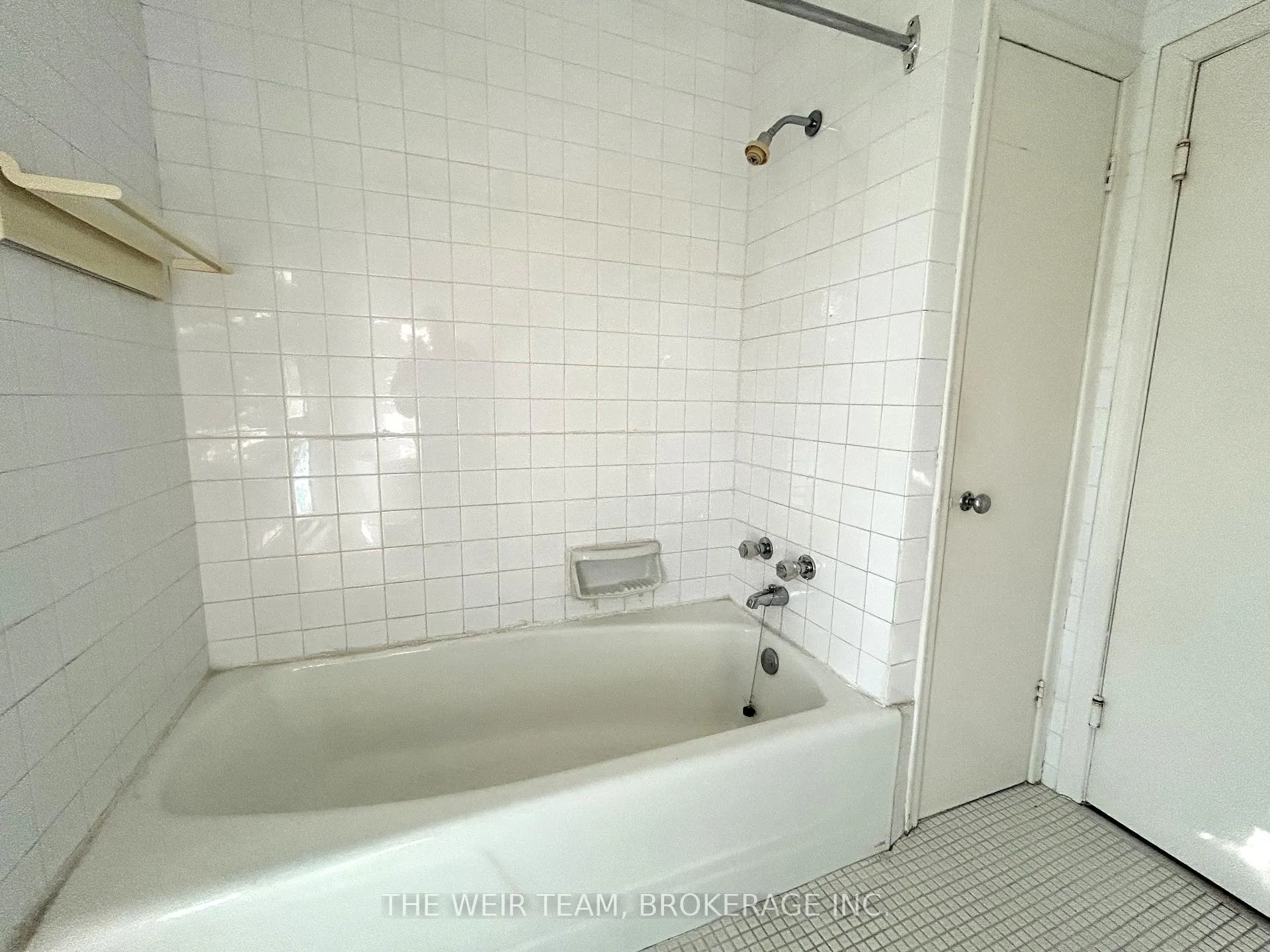 Photo 19 of 17 Glen Robert Drive, Toronto, O'Connor-Parkview — HOMEH