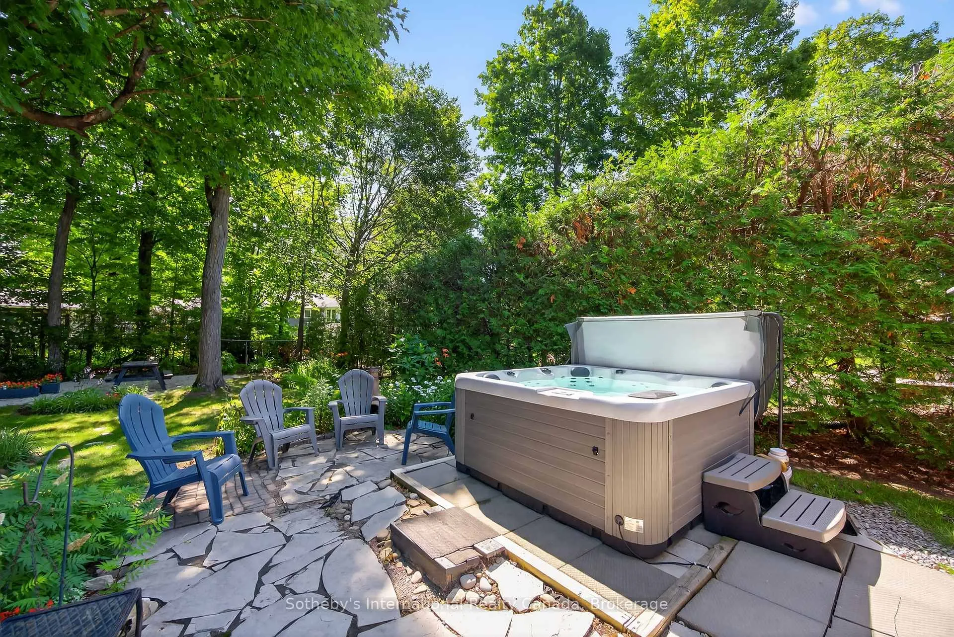 Photo 33 of 62 Pollard Drive, Meaford — HOMEH