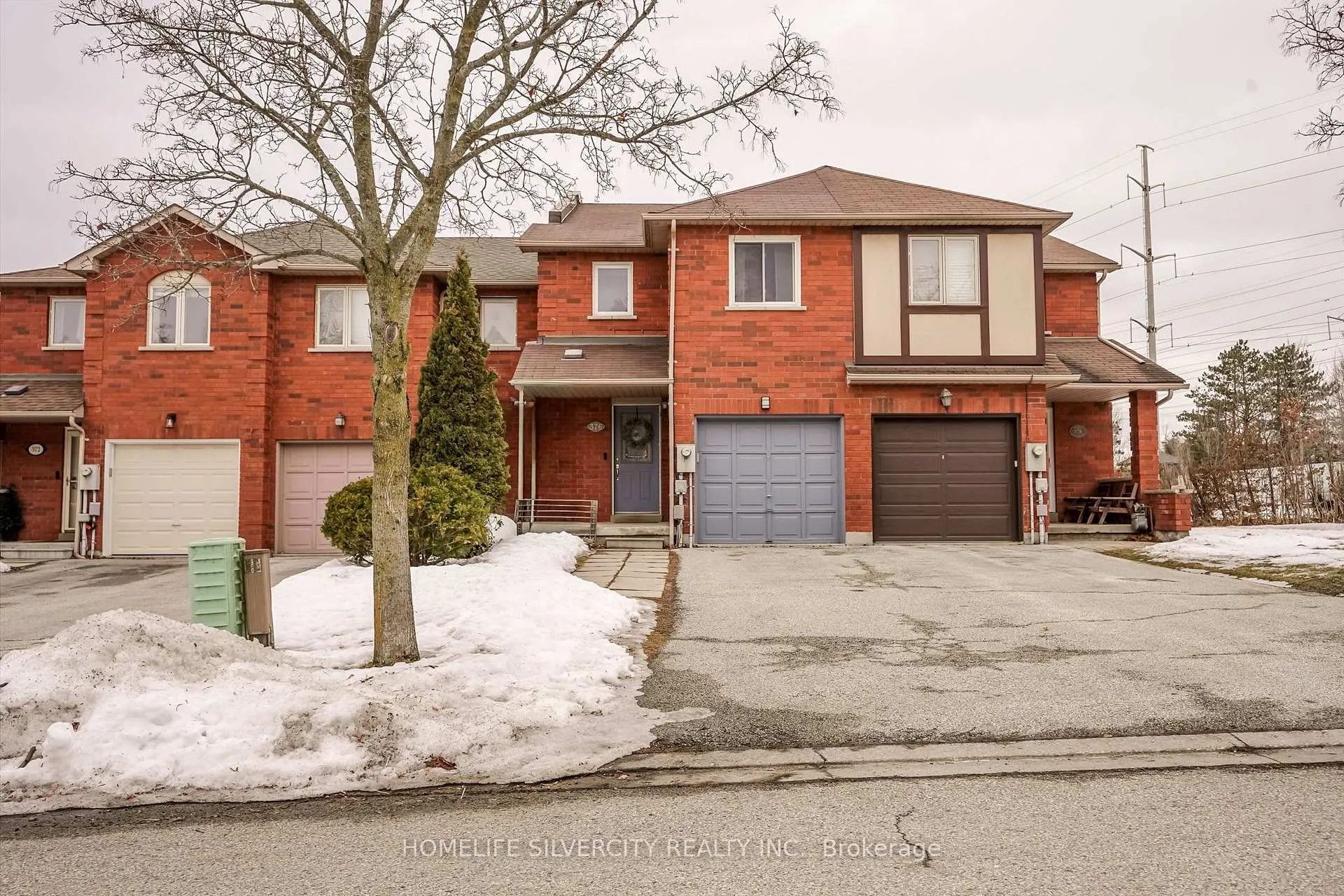 Photo 1 of 376 Sparrow Circle, Pickering, Highbush — HOMEH