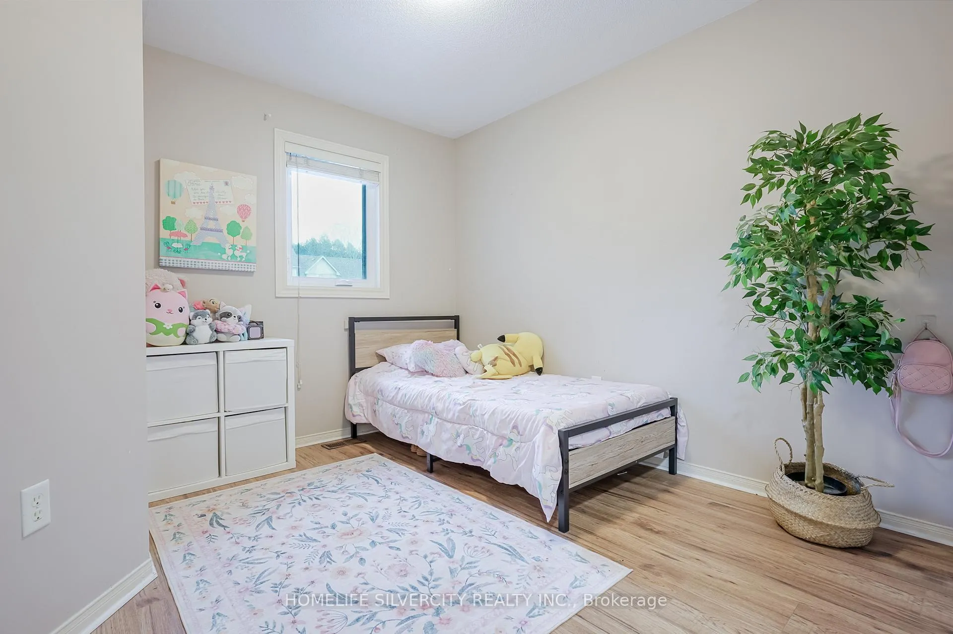 Photo 32 of 376 Sparrow Circle, Pickering, Highbush — HOMEH
