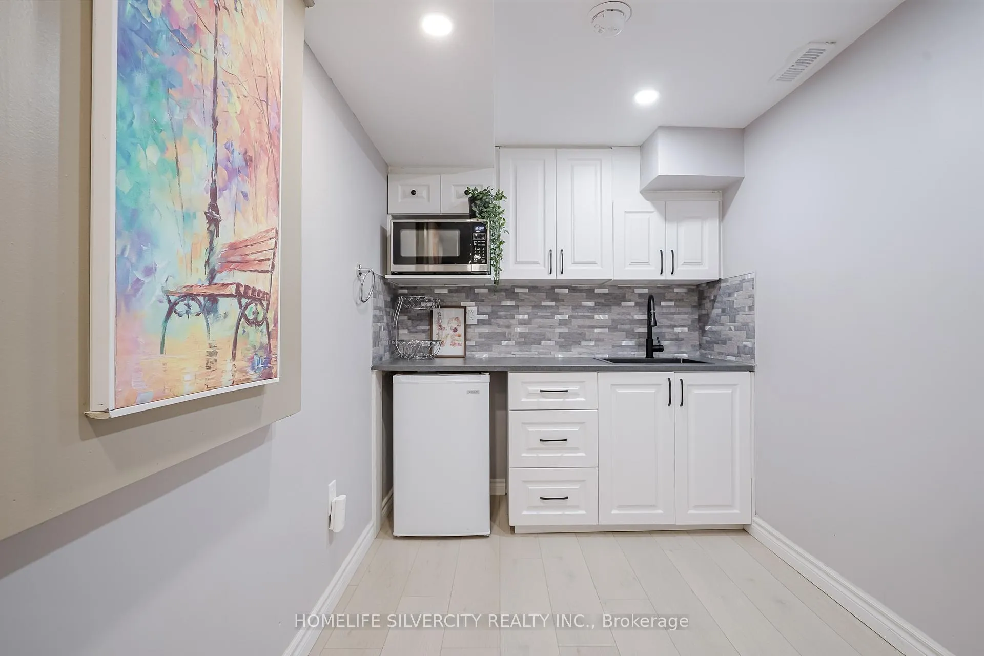 Photo 41 of 376 Sparrow Circle, Pickering, Highbush — HOMEH