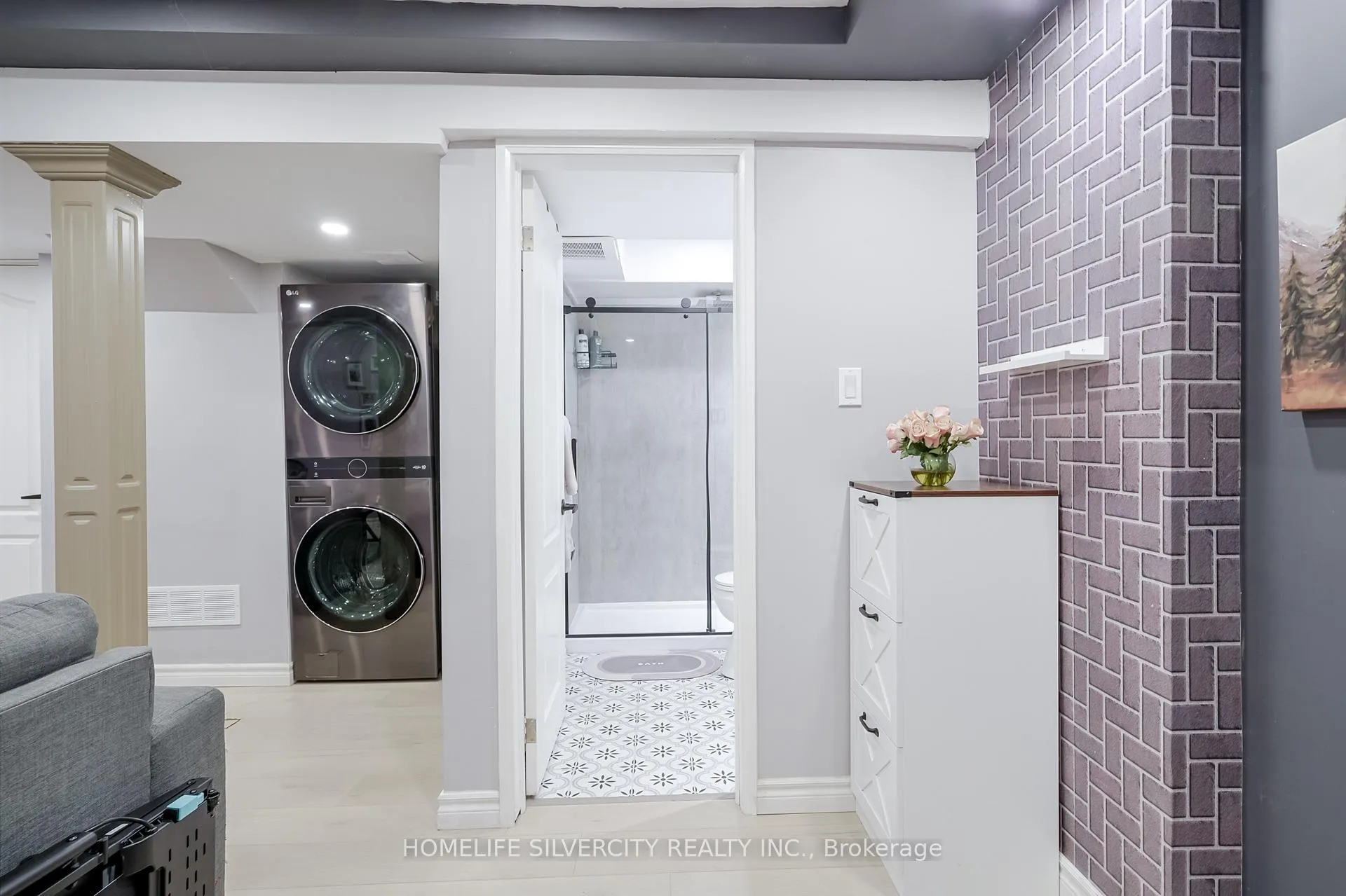 Photo 45 of 376 Sparrow Circle, Pickering, Highbush — HOMEH