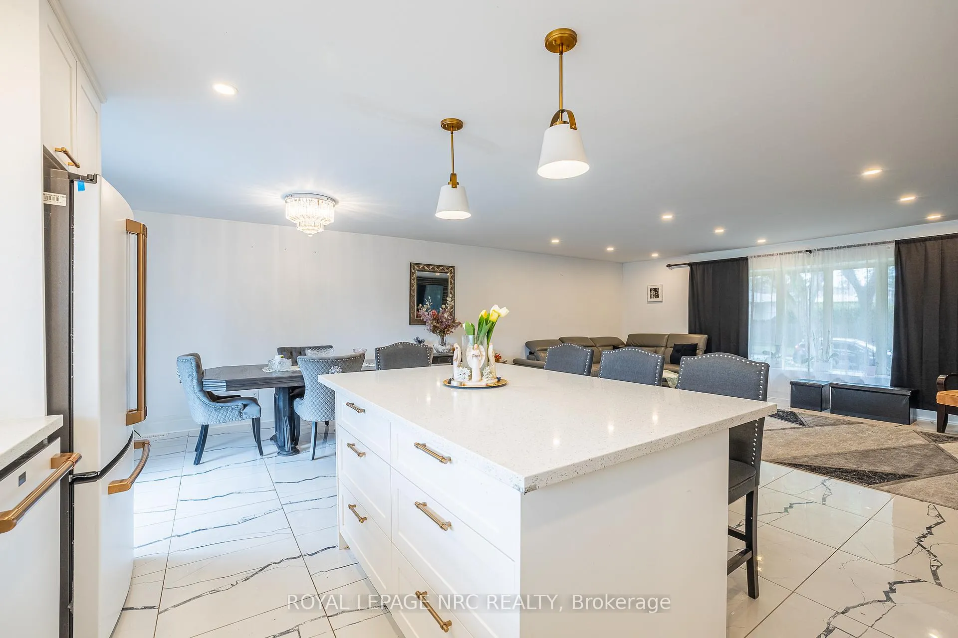 Photo 16 of 3797 Wiltshire Boulevard, Niagara Falls, Casey — HOMEH