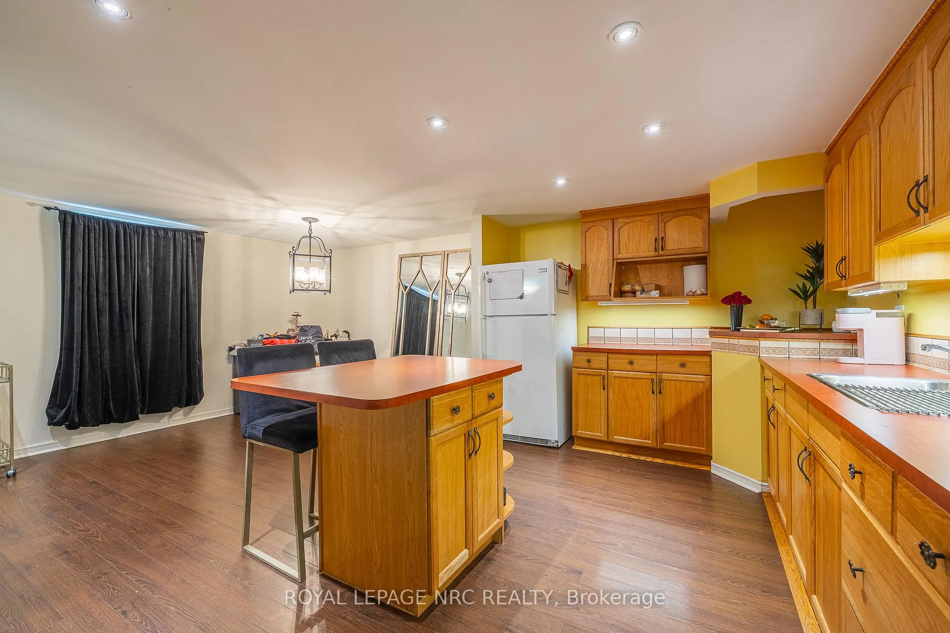 Photo 33 of 3797 Wiltshire Boulevard, Niagara Falls, Casey — HOMEH