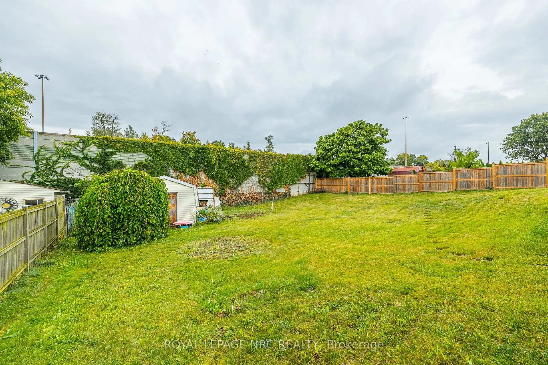 Photo 42 of 3797 Wiltshire Boulevard, Niagara Falls, Casey — HOMEH