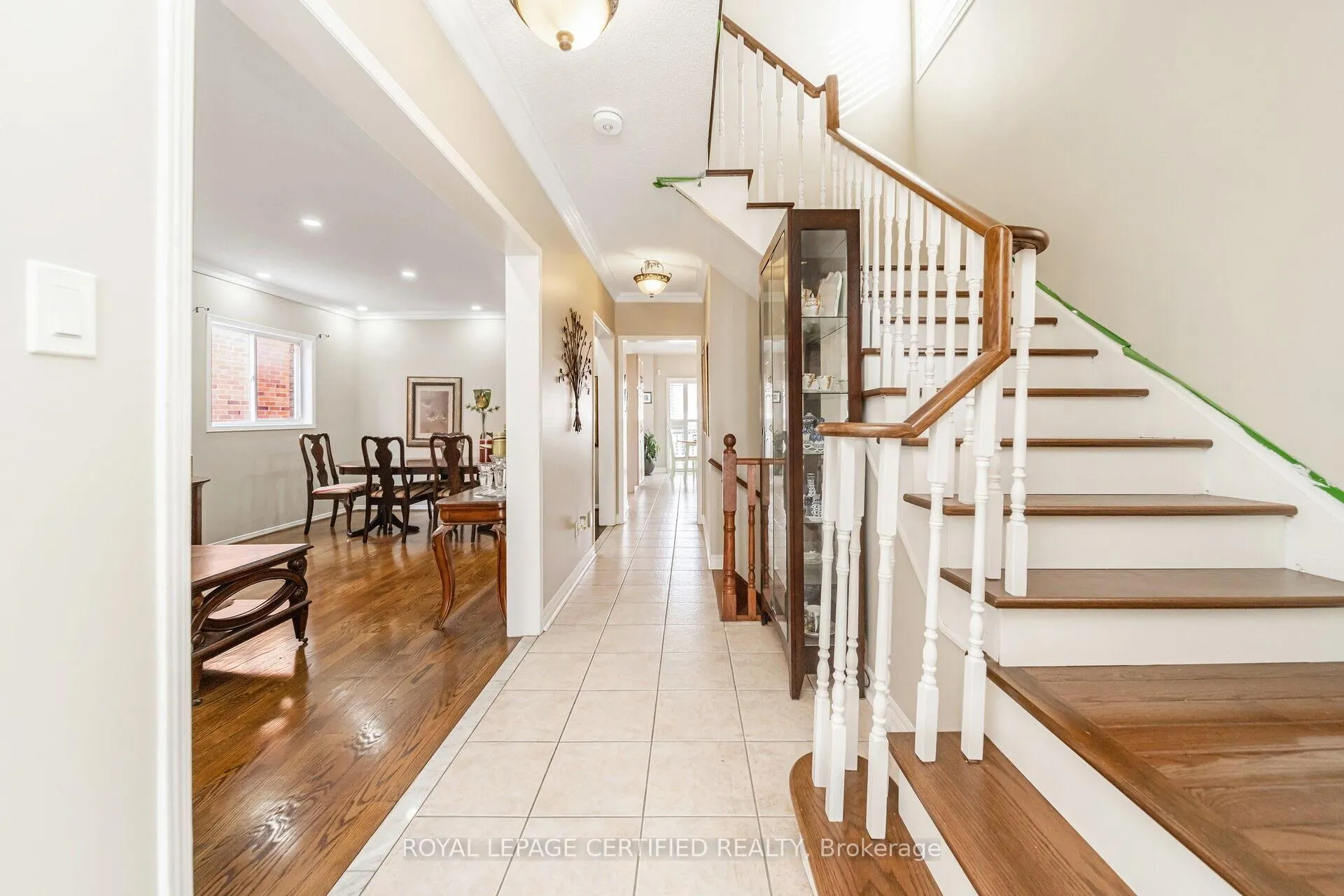 Photo 5 of 21 Gold Hill Road, Brampton, Fletcher's Creek Village — HOMEH