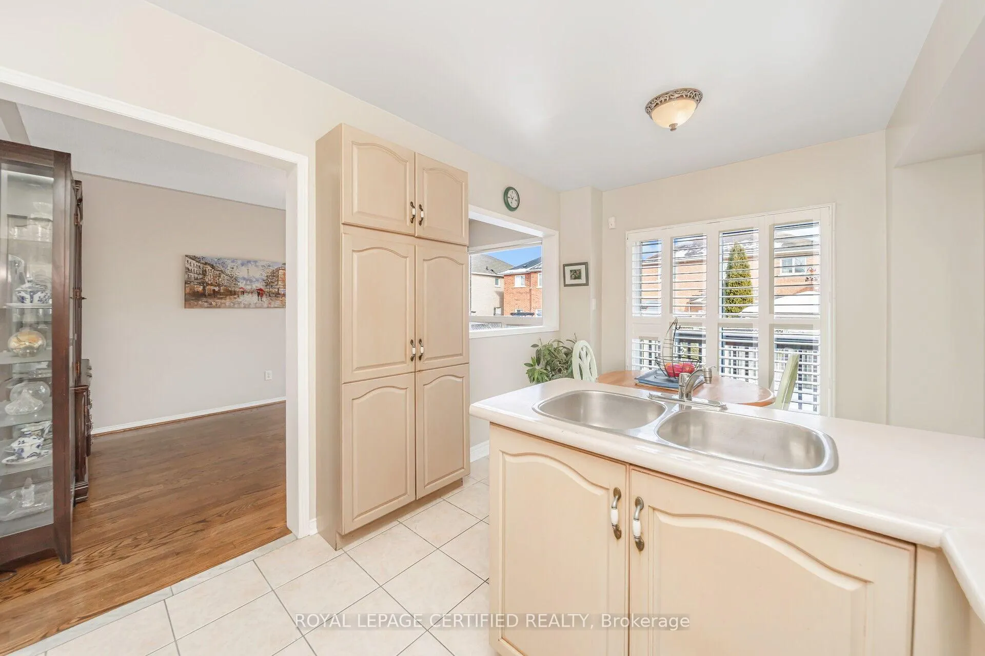 Photo 13 of 21 Gold Hill Road, Brampton, Fletcher's Creek Village — HOMEH