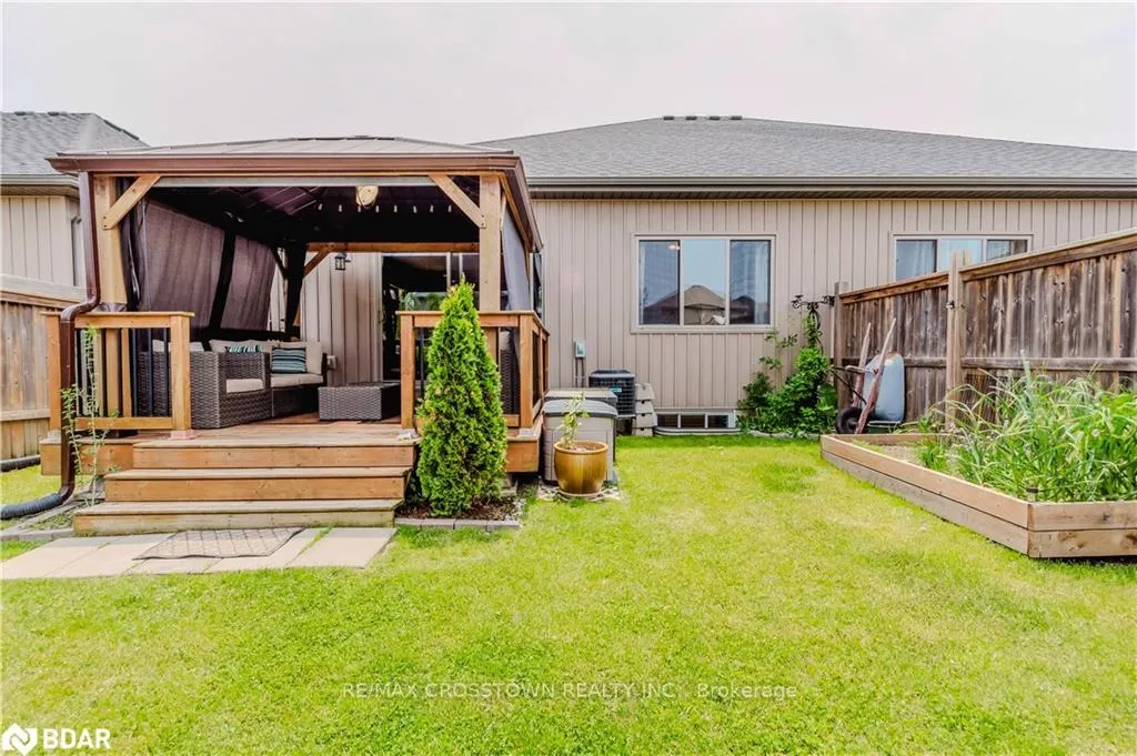 Photo 9 of 12 Lafayette Street E, Haldimand — HOMEH