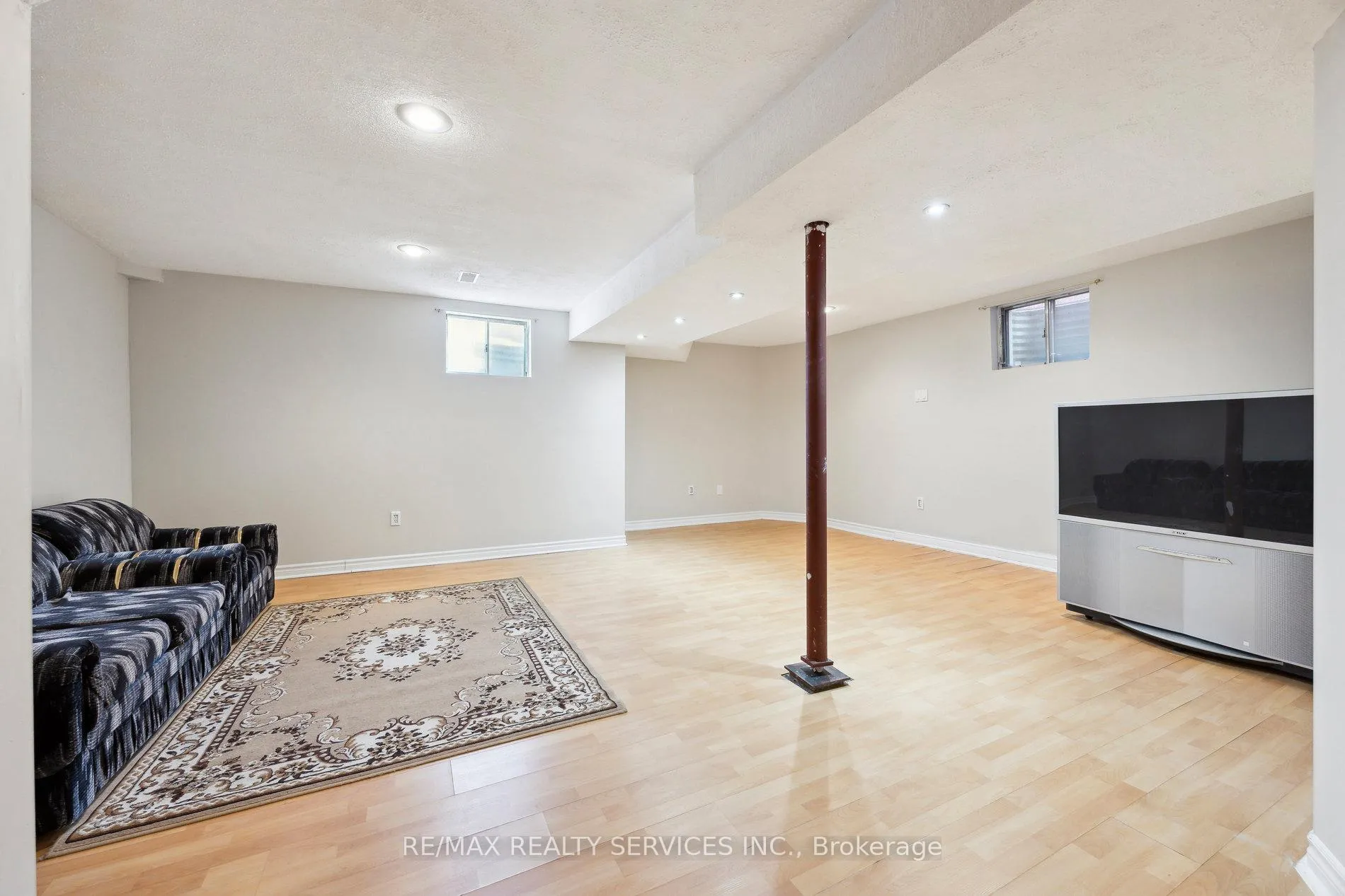Photo 37 of 37 Candy Crescent, Brampton, Northwood Park — HOMEH