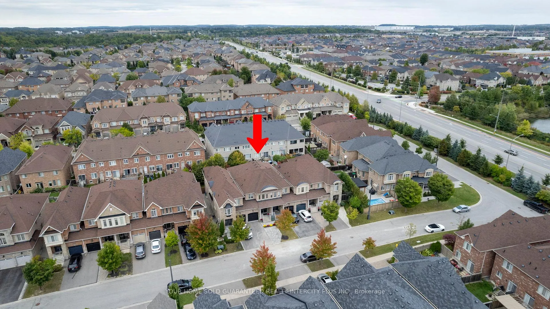 Photo 4 of 150 Lindbergh Drive, Vaughan, Vellore Village — HOMEH