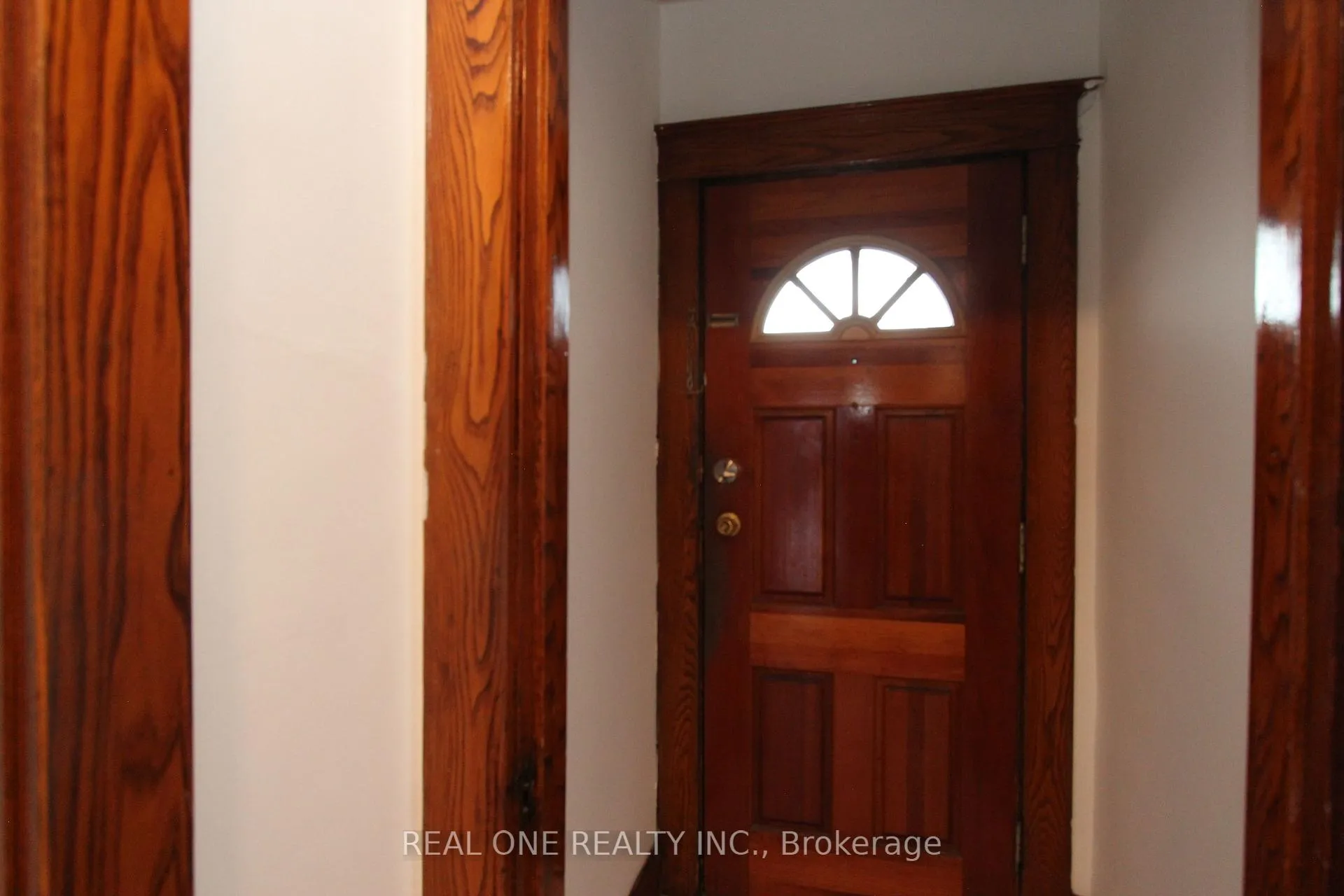Photo 36 of 1943 Dufferin Street, Toronto, Oakwood Village — HOMEH