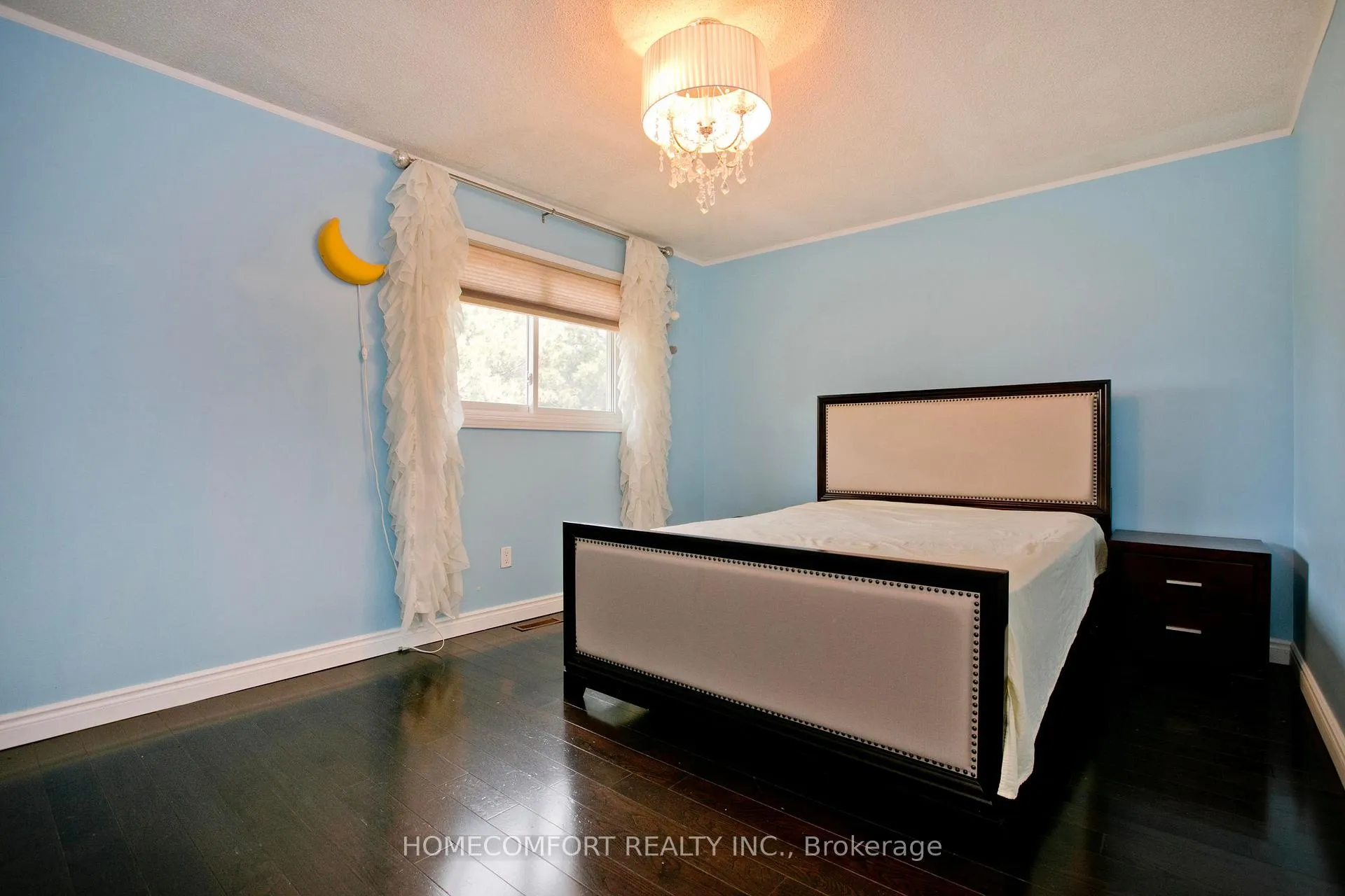 Photo 25 of 658 York Hill Boulevard, Vaughan, Crestwood-Springfarm-Yorkhill — HOMEH