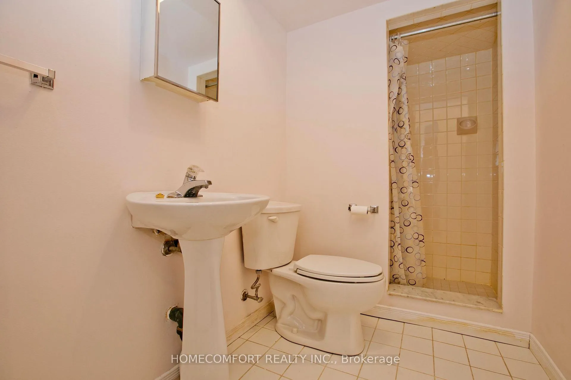 Photo 30 of 658 York Hill Boulevard, Vaughan, Crestwood-Springfarm-Yorkhill — HOMEH