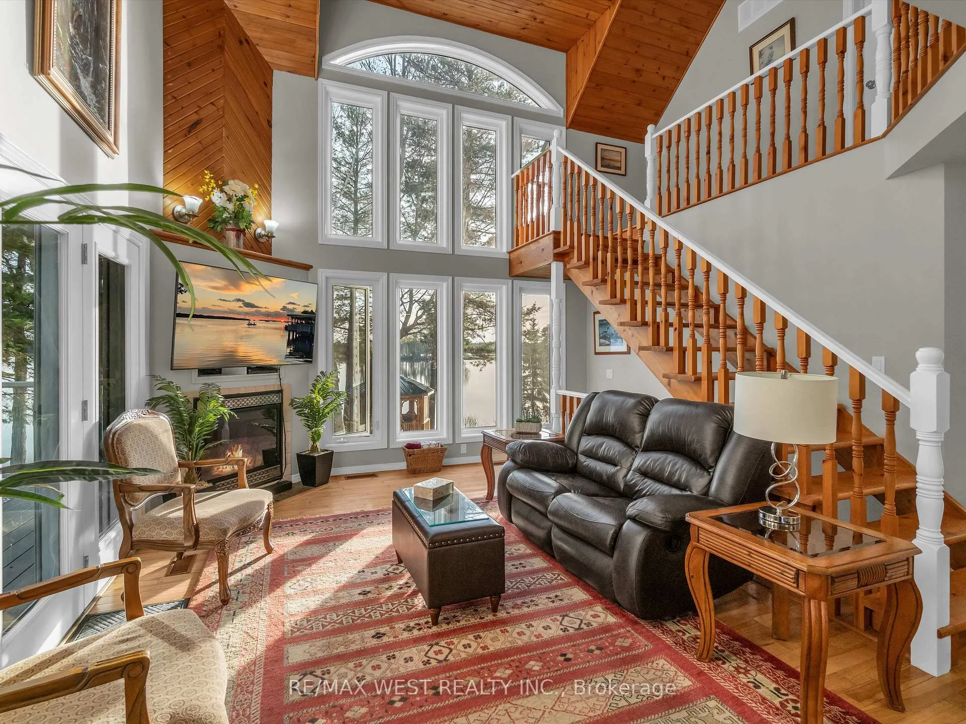 Photo 2 of 32 Lakeview Road, McMurrich/Monteith, Bear Lake — HOMEH