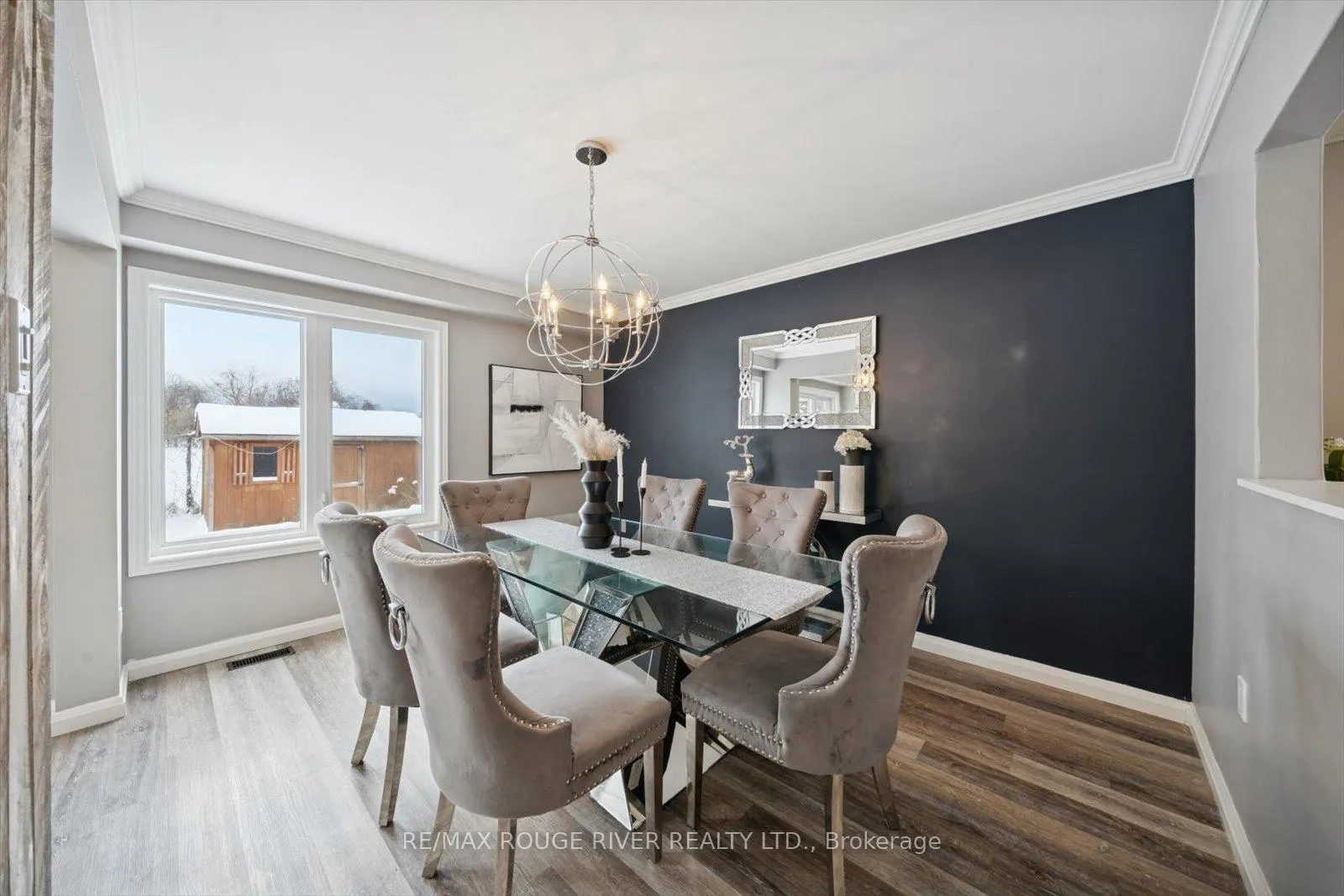 Photo 9 of 13 Prestonway Drive, Clarington, Bowmanville — HOMEH