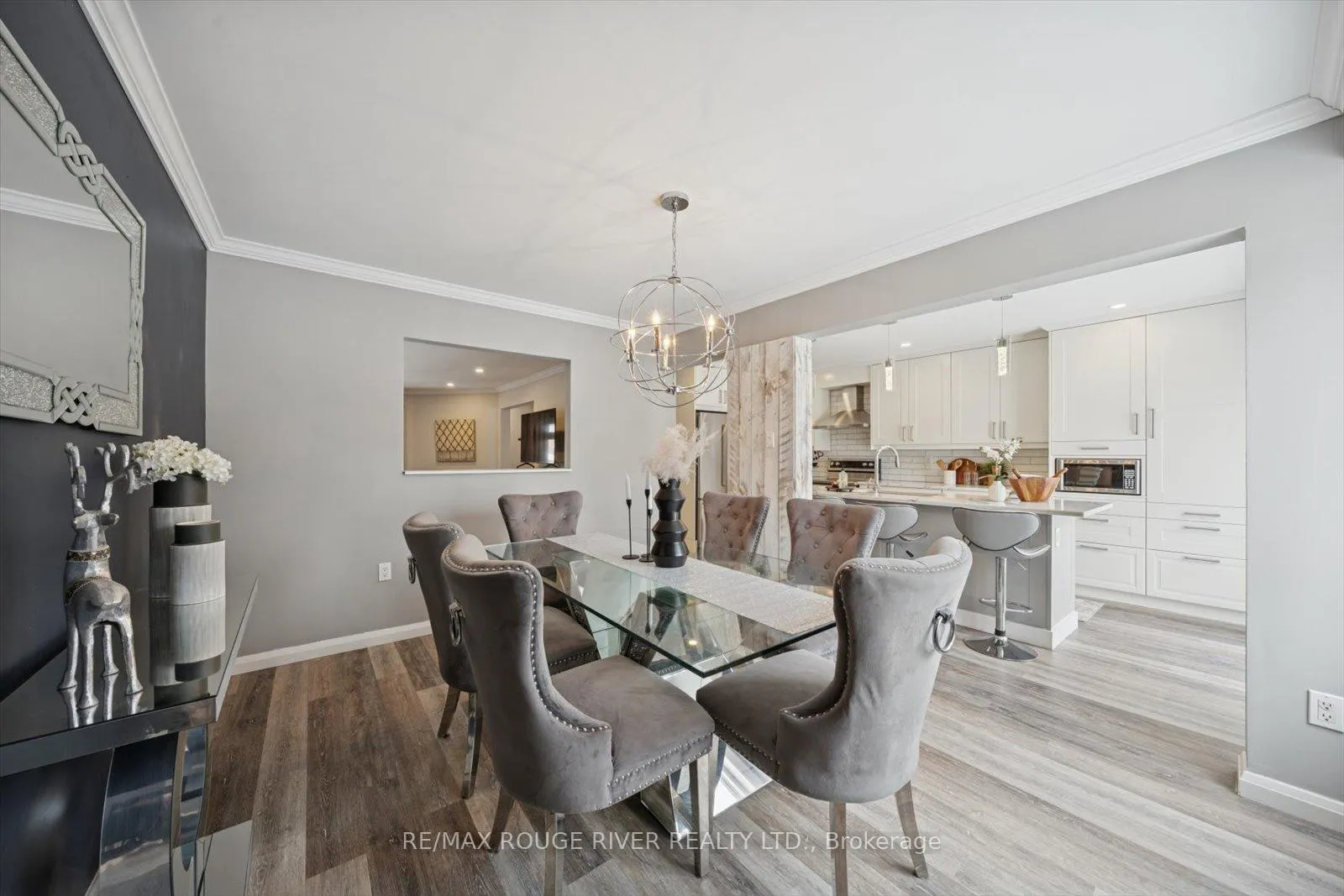 Photo 11 of 13 Prestonway Drive, Clarington, Bowmanville — HOMEH